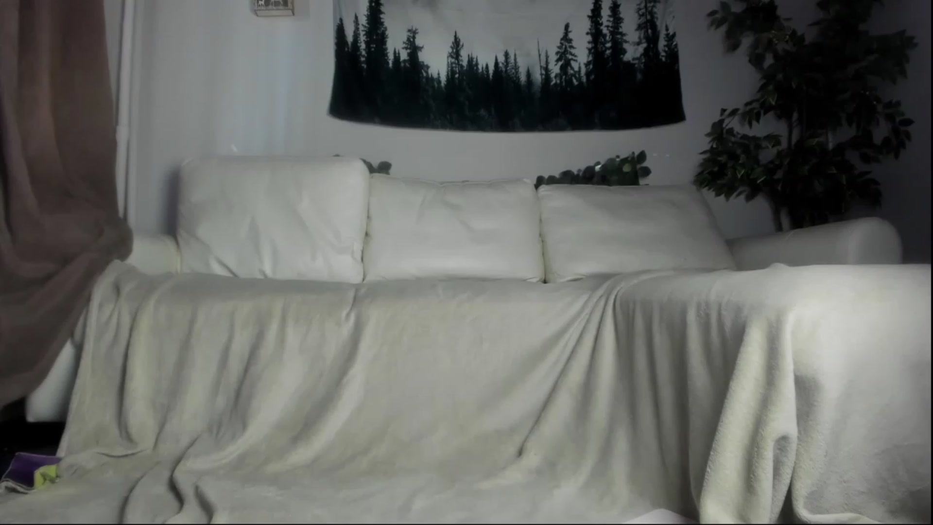 Gallery image thumbnail from Littlewetgirl's myfreecams stream on, 07/10/2023, 08:33 image 2 of 20