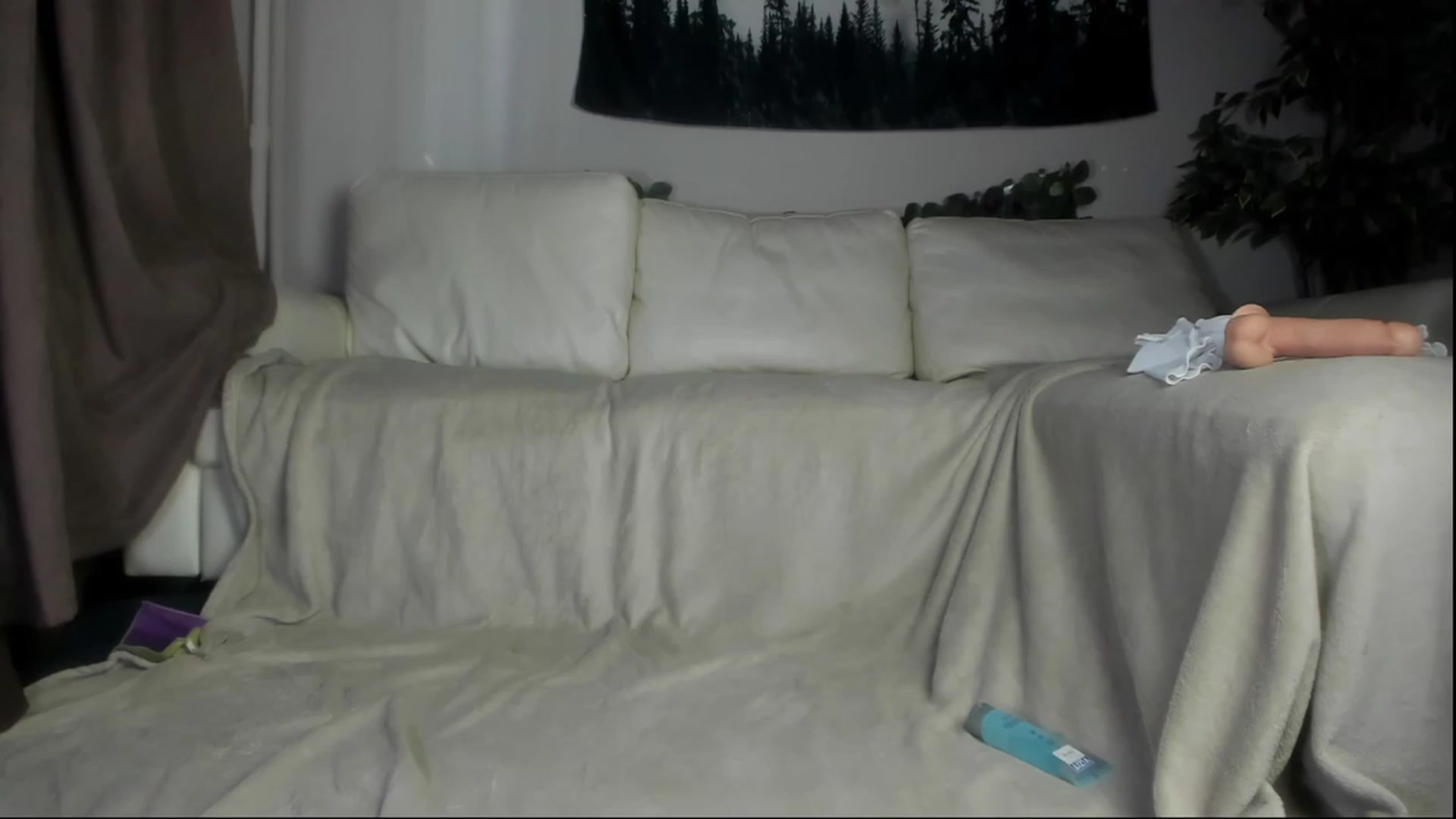Gallery image thumbnail from Littlewetgirl's myfreecams stream on, 07/10/2023, 08:53 image 17 of 20