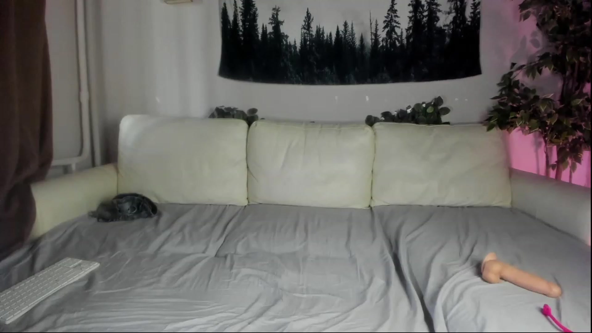 Gallery image thumbnail from Littlewetgirl's myfreecams stream on, 07/17/2023, 08:42 image 17 of 20