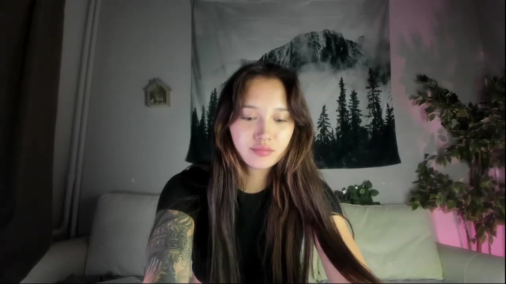 Gallery image thumbnail from Littlewetgirl's myfreecams stream on, 07/17/2023, 16:24 image 5 of 20