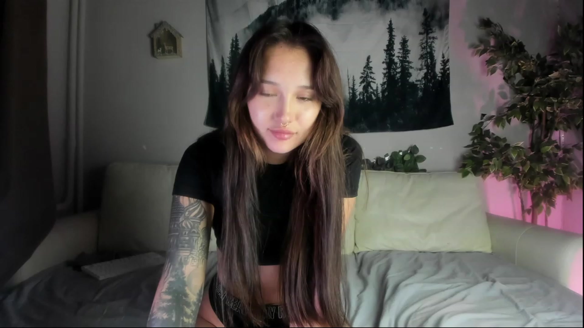 Gallery image thumbnail from Littlewetgirl's myfreecams stream on, 07/17/2023, 16:24 image 6 of 20