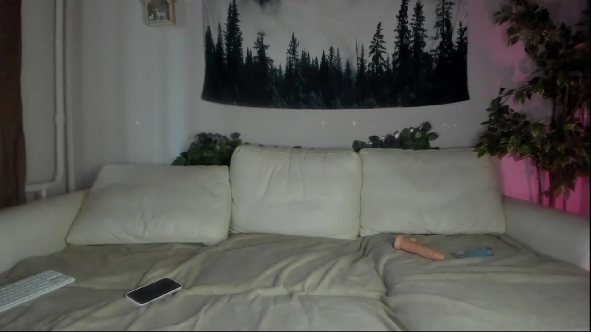 Gallery image thumbnail from Littlewetgirl's myfreecams stream on, 07/21/2023, 06:05 image 9 of 20