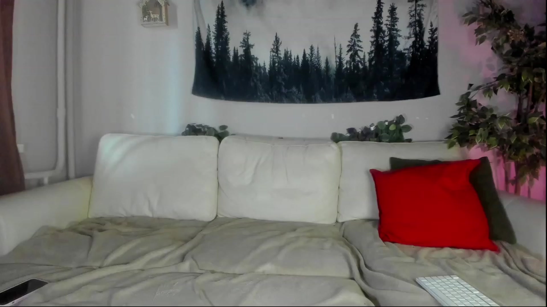 Gallery image thumbnail from Littlewetgirl's myfreecams stream on, 07/25/2023, 05:50 image 2 of 20