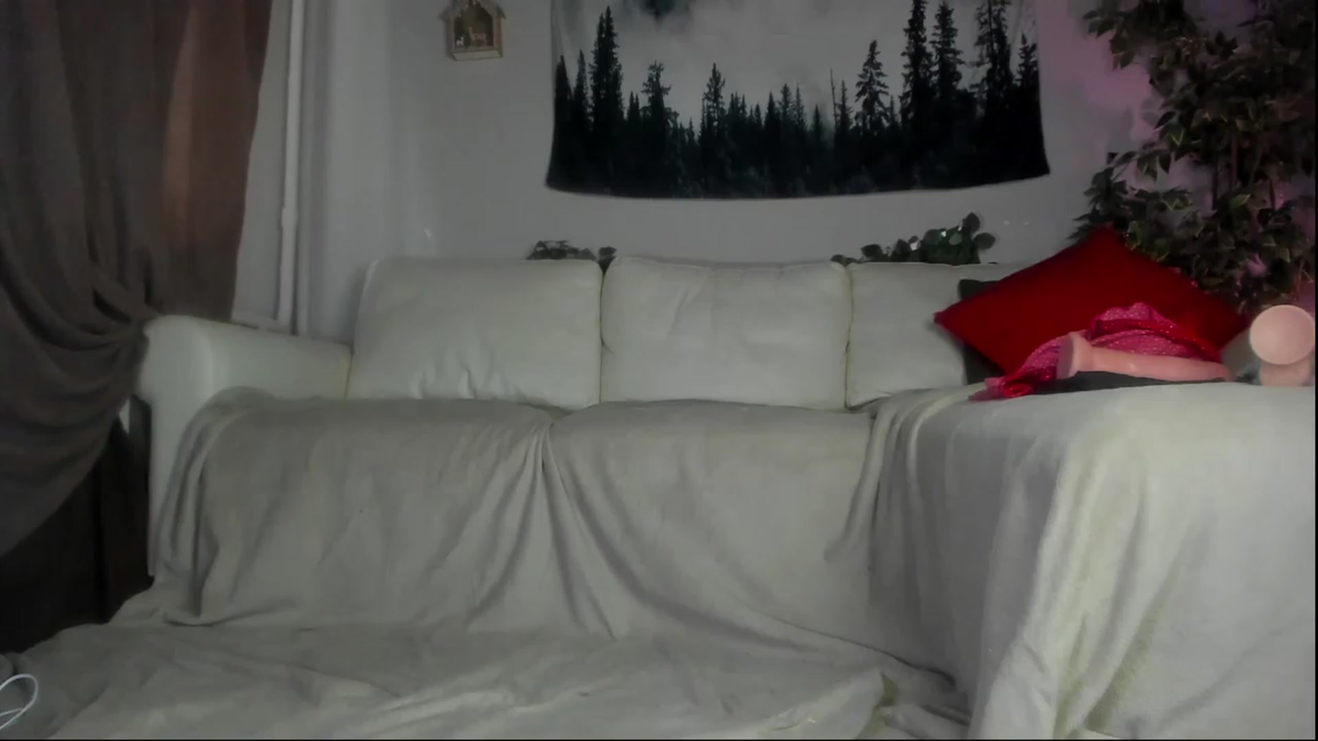 Gallery image thumbnail from Littlewetgirl's myfreecams stream on, 07/27/2023, 06:44 image 5 of 20