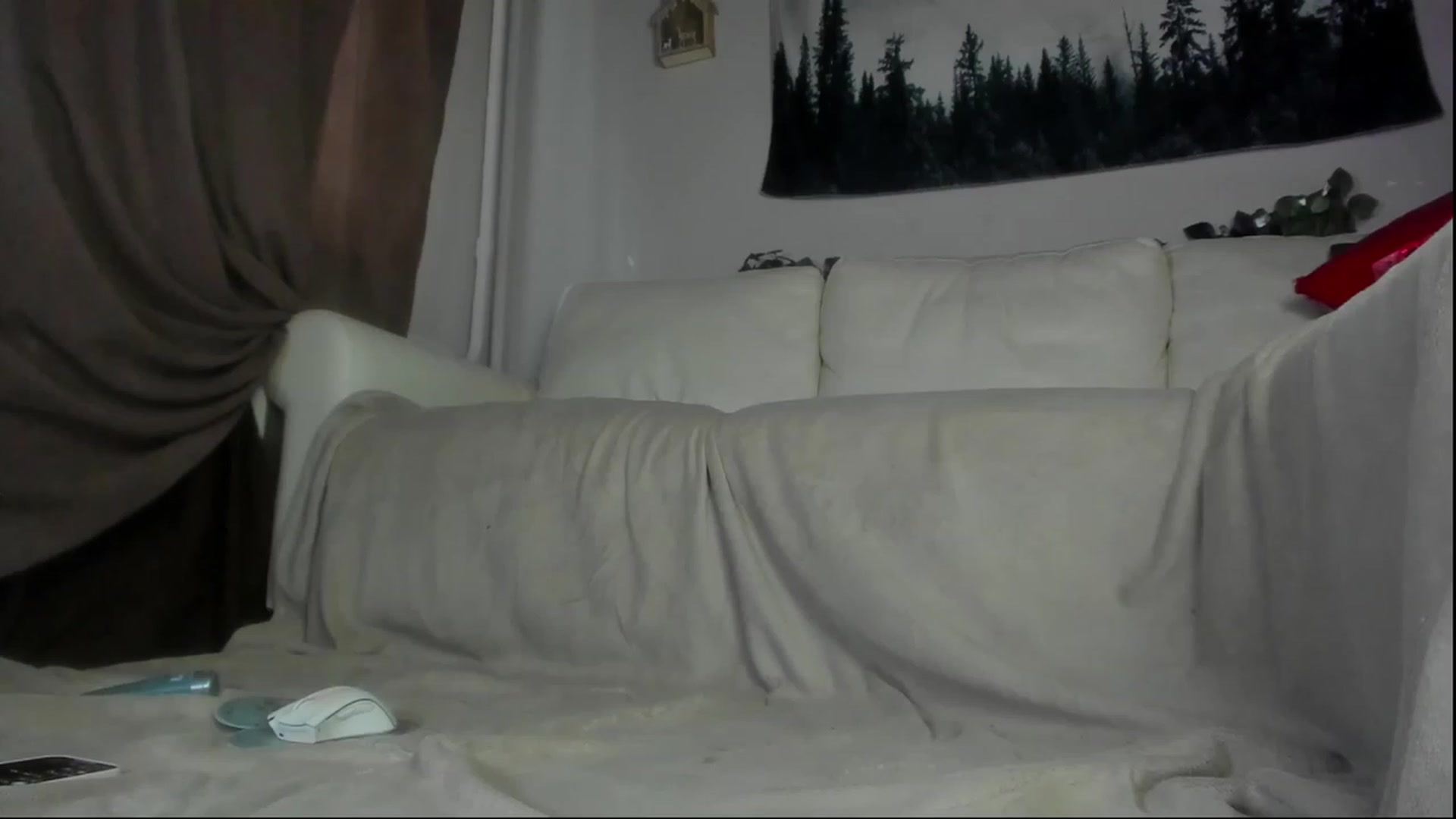 Gallery image thumbnail from Littlewetgirl's myfreecams stream on, 07/27/2023, 06:44 image 15 of 20