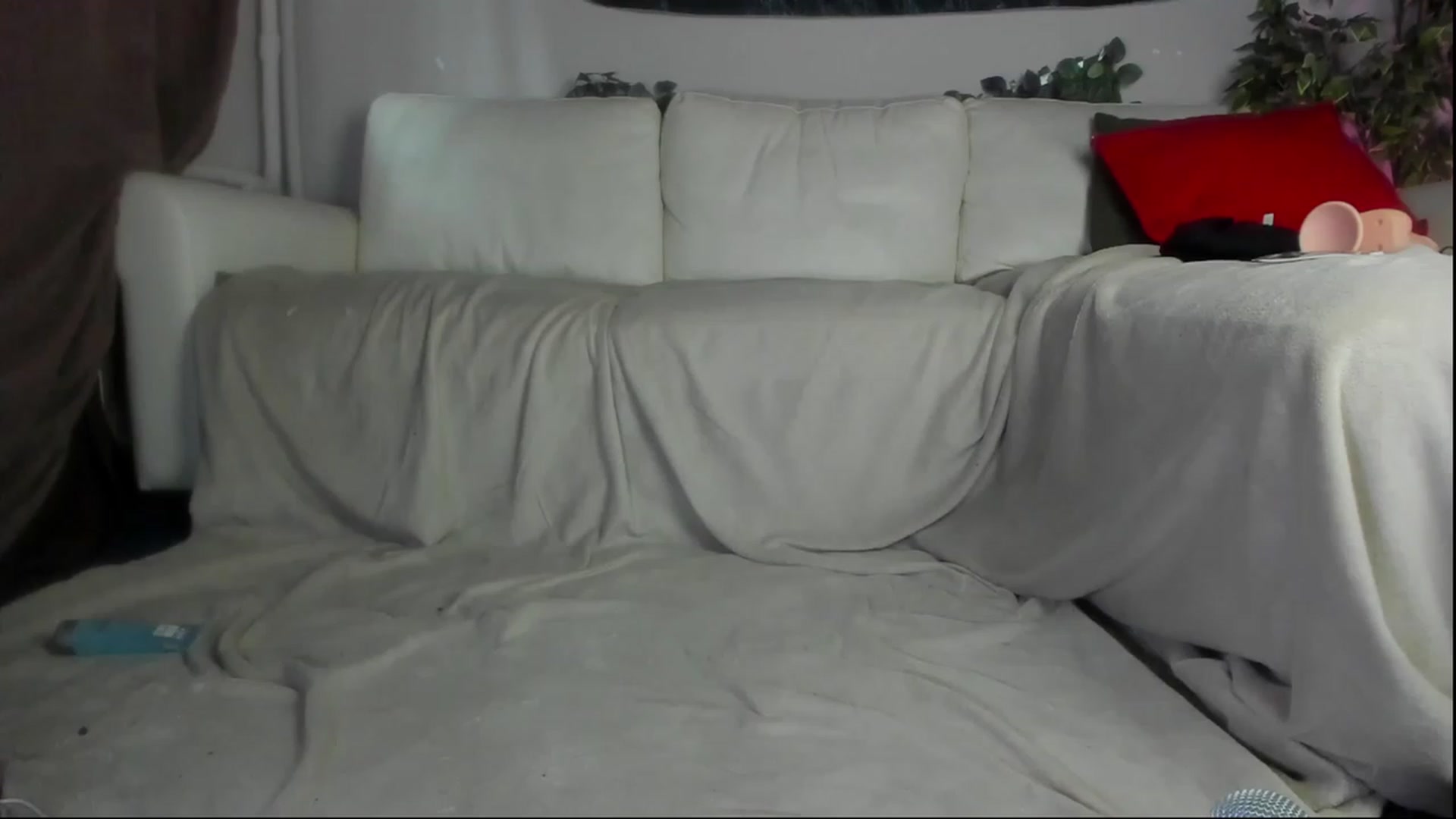 Gallery image thumbnail from Littlewetgirl's myfreecams stream on, 07/28/2023, 04:34 image 1 of 20