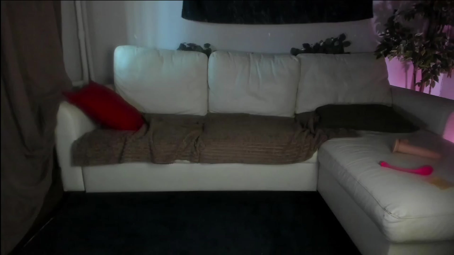 Gallery image thumbnail from Littlewetgirl's myfreecams stream on, 08/05/2023, 02:49 image 9 of 20