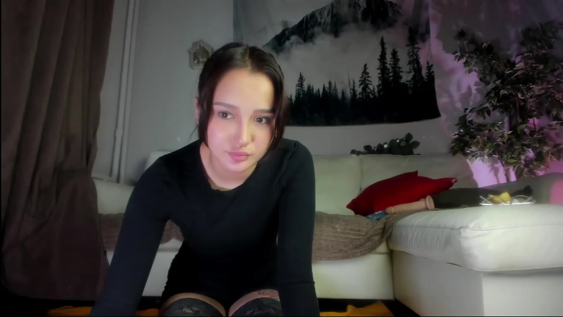 Gallery image thumbnail from Littlewetgirl's myfreecams stream on, 08/14/2023, 09:48 image 4 of 20