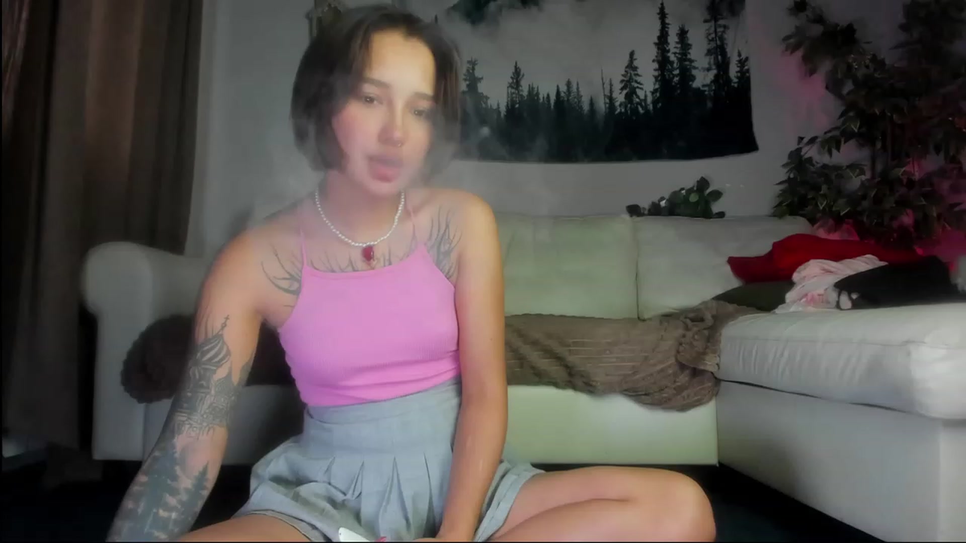 Gallery image thumbnail from Littlewetgirl's myfreecams stream on, 08/27/2023, 05:00 image 10 of 20