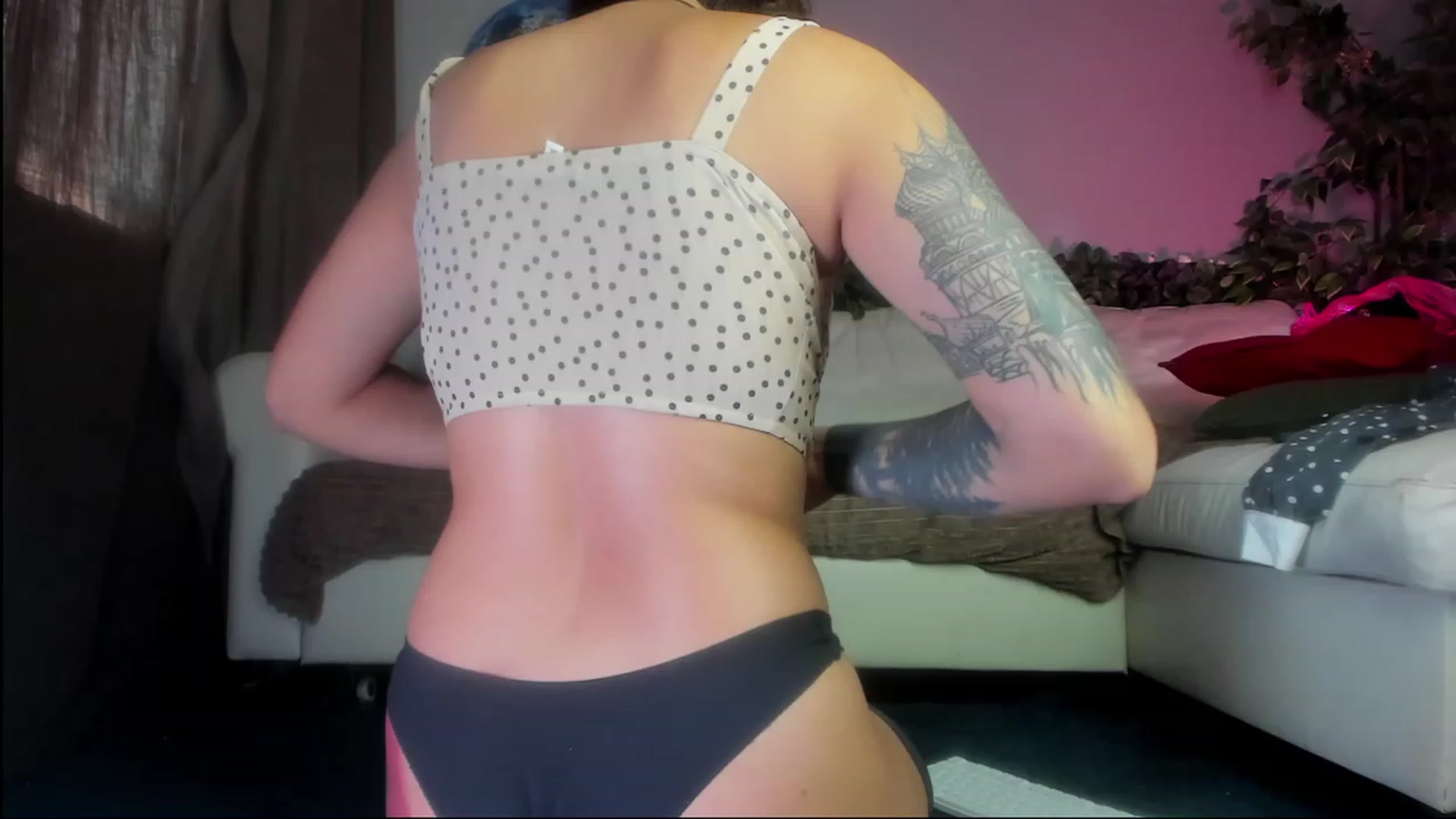 Gallery image thumbnail from Littlewetgirl's myfreecams stream on, 09/03/2023, 04:27 image 16 of 20