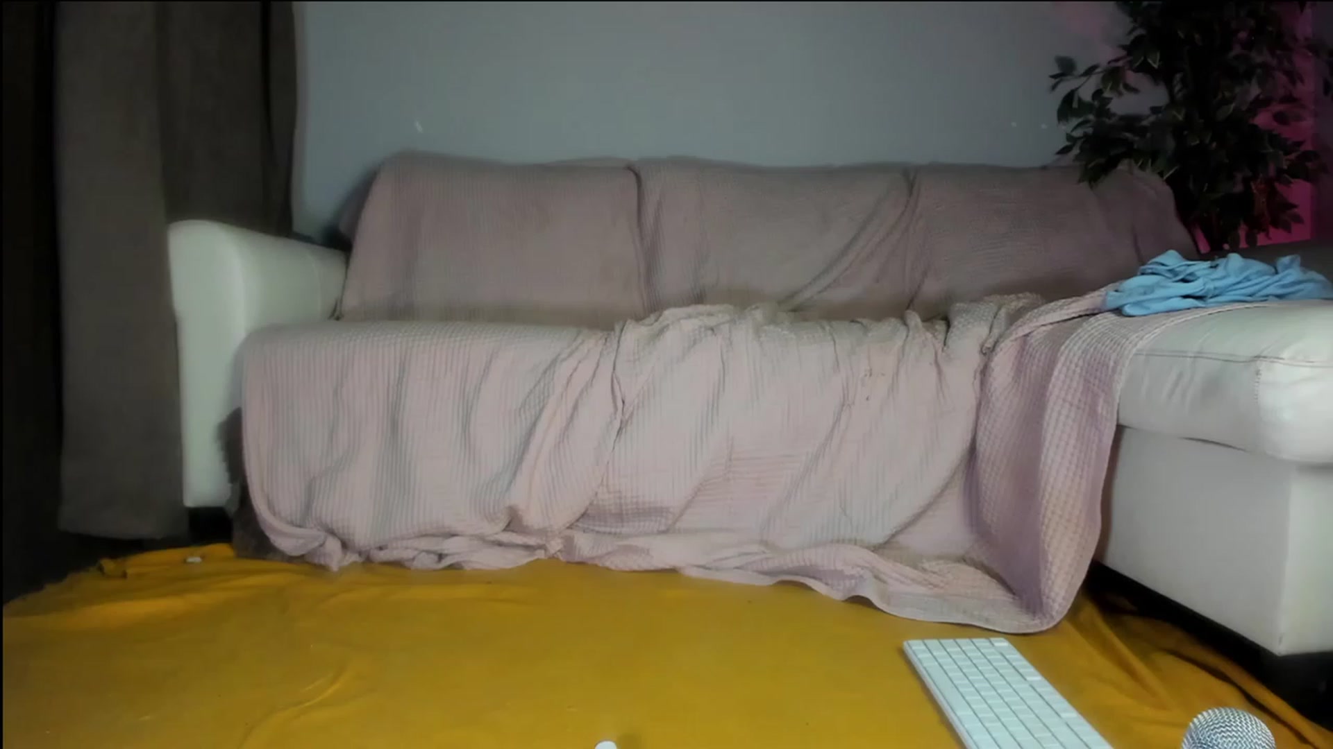 Gallery image thumbnail from Littlewetgirl's myfreecams stream on, 09/14/2023, 11:44 image 20 of 20