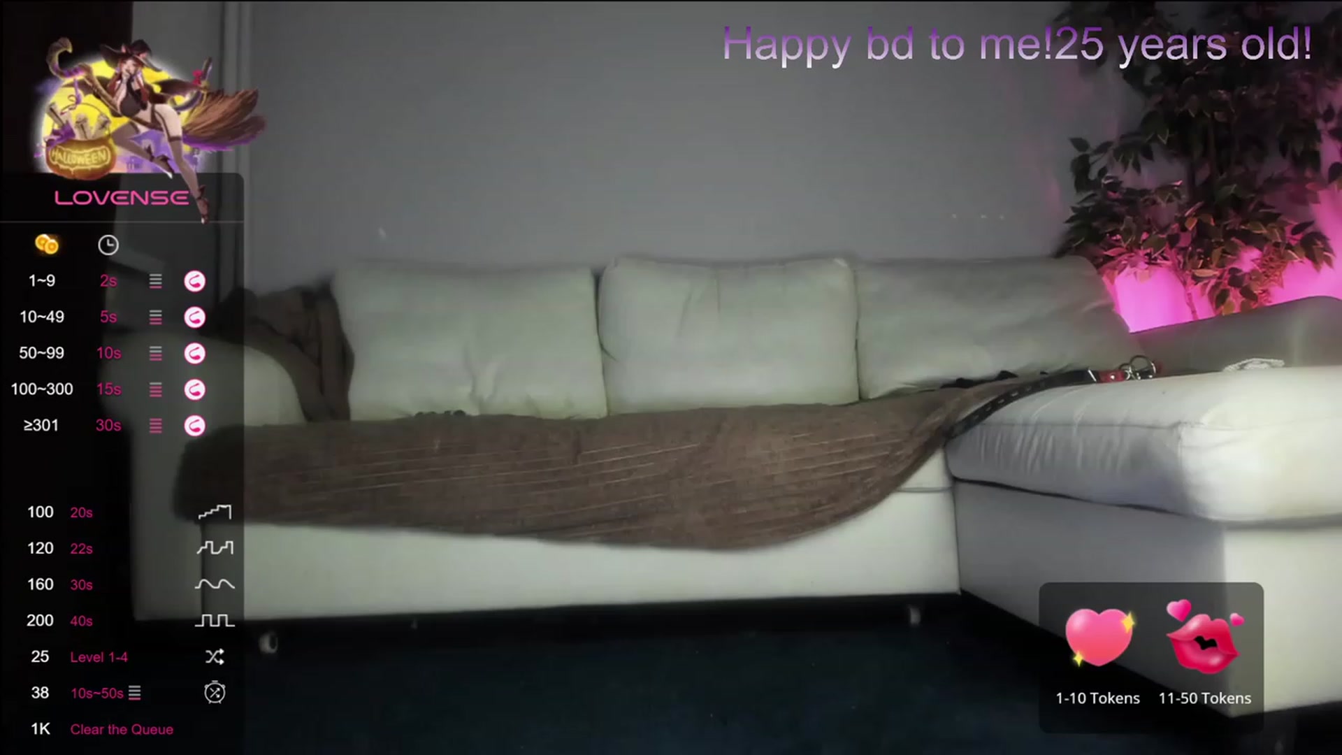 Gallery image thumbnail from Littlewetgirl's myfreecams stream on, 11/12/2023, 11:51 image 5 of 20