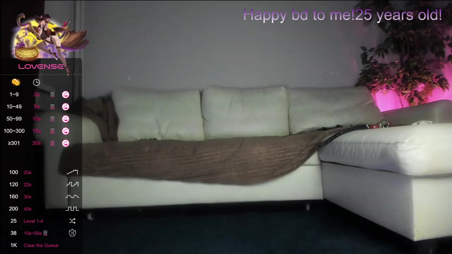 Gallery image thumbnail from Littlewetgirl's myfreecams stream on, 11/12/2023, 11:51 image 9 of 20