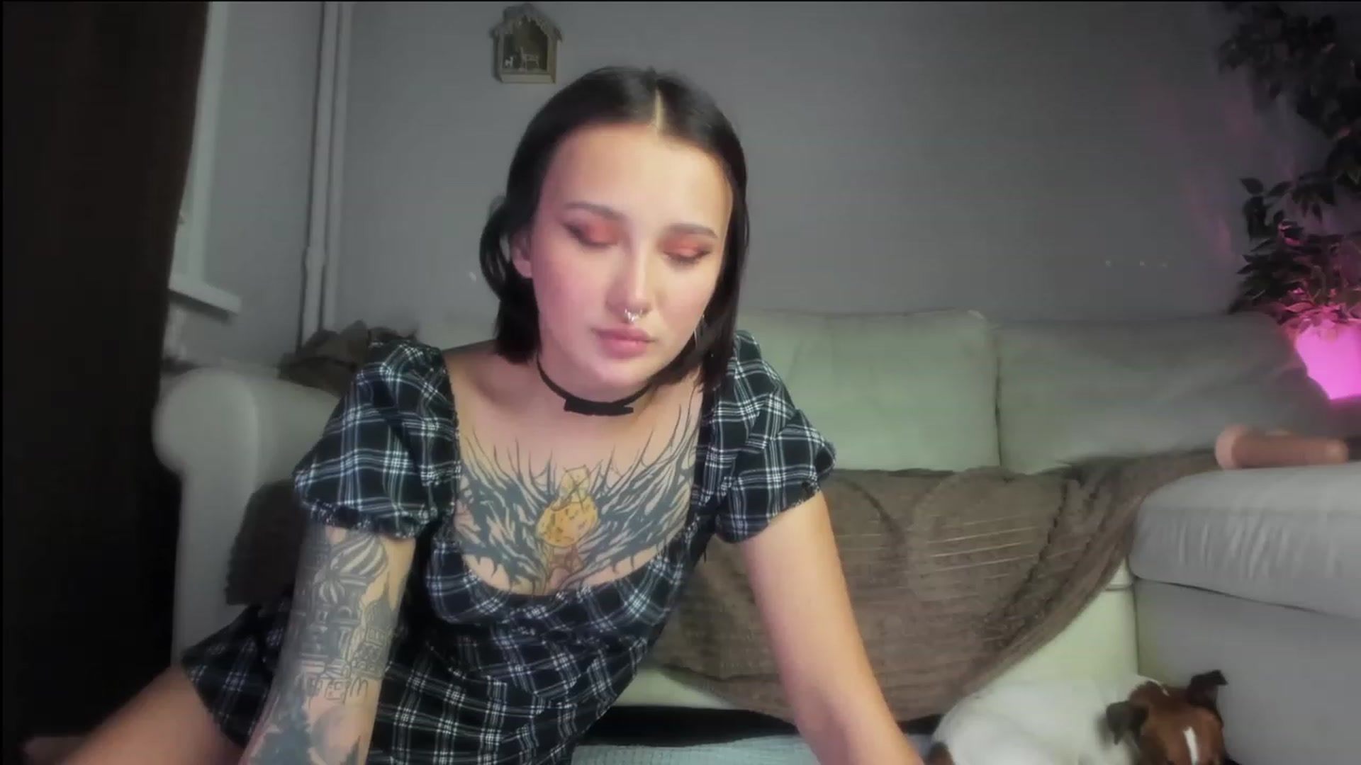 Gallery image thumbnail from Littlewetgirl's myfreecams stream on, 11/20/2023, 13:36 image 11 of 20
