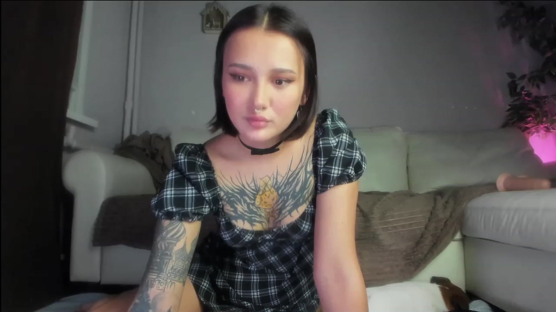 Gallery image thumbnail from Littlewetgirl's myfreecams stream on, 11/20/2023, 13:36 image 8 of 20