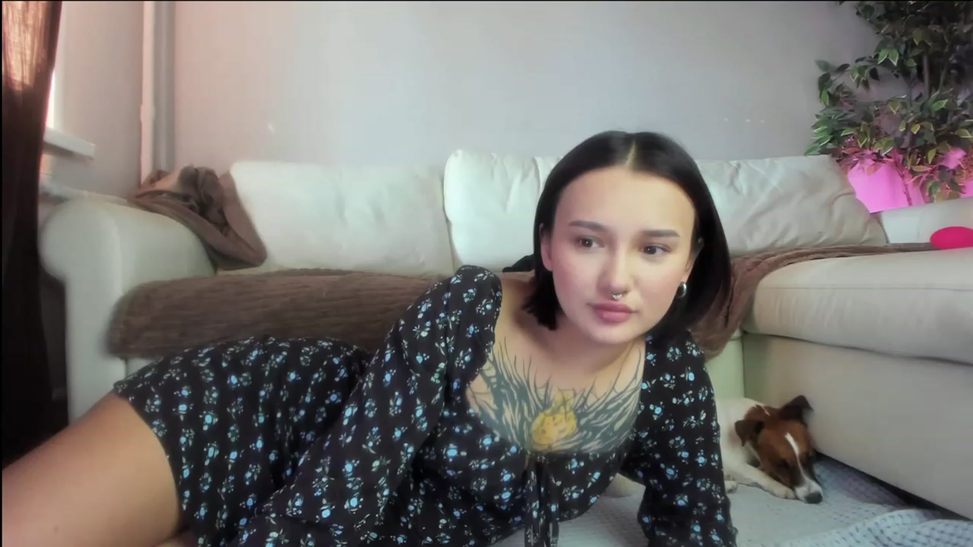 Gallery image thumbnail from Littlewetgirl's myfreecams stream on, 11/21/2023, 06:17 image 1 of 20