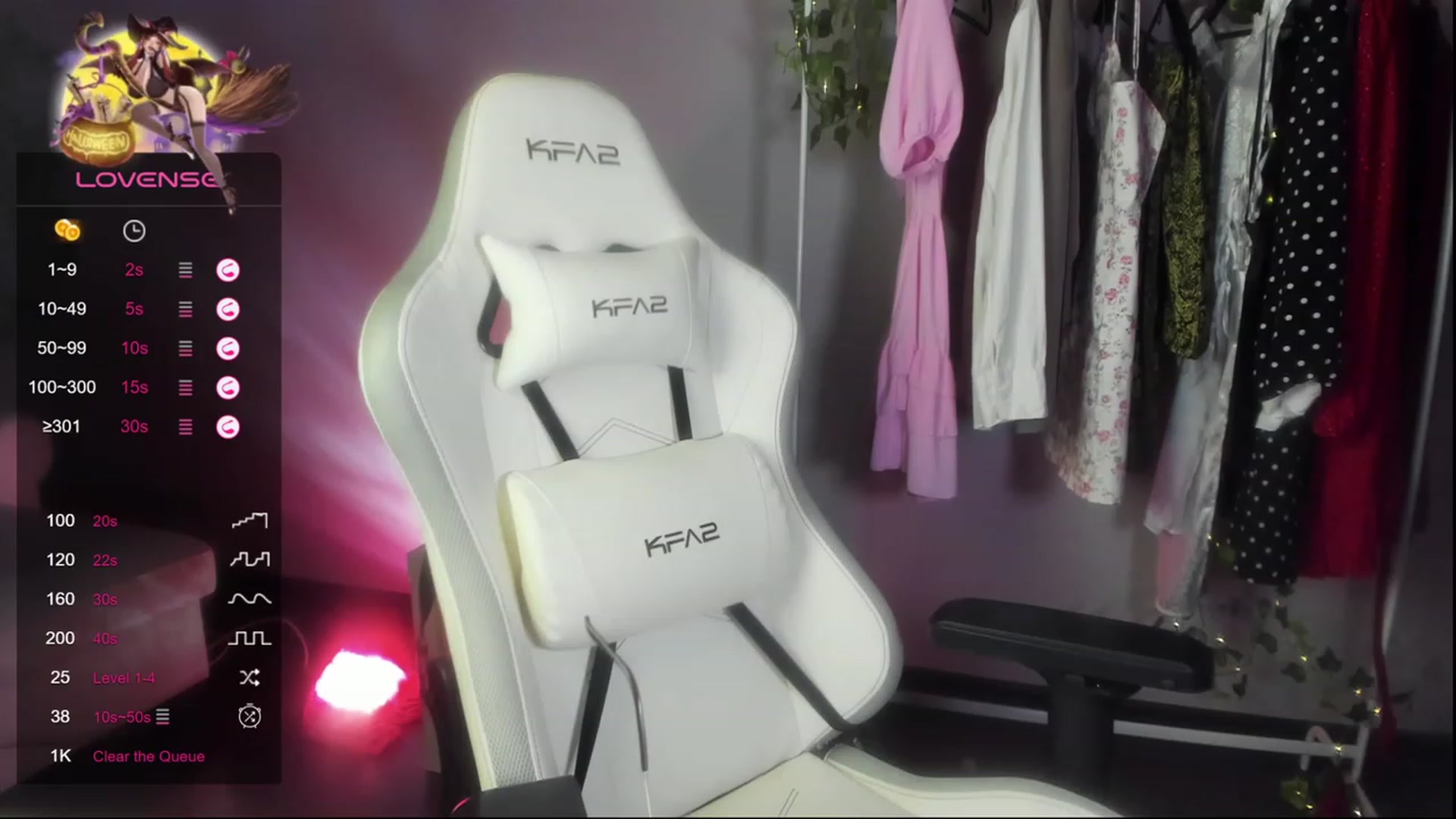 Gallery image thumbnail from Littlewetgirl's myfreecams stream on, 11/30/2023, 15:00 image 16 of 20