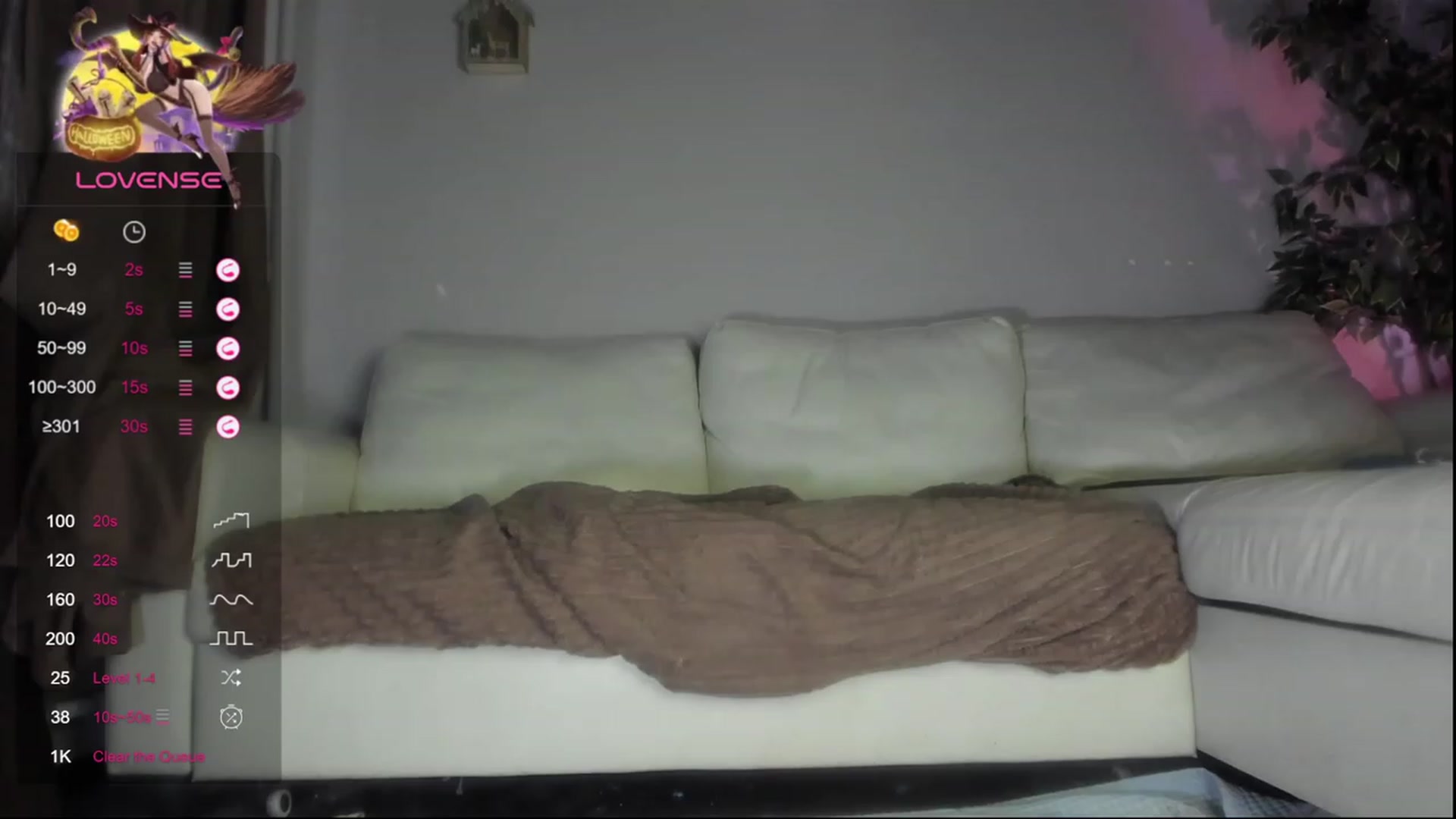 Gallery image thumbnail from Littlewetgirl's myfreecams stream on, 12/04/2023, 06:44 image 9 of 20