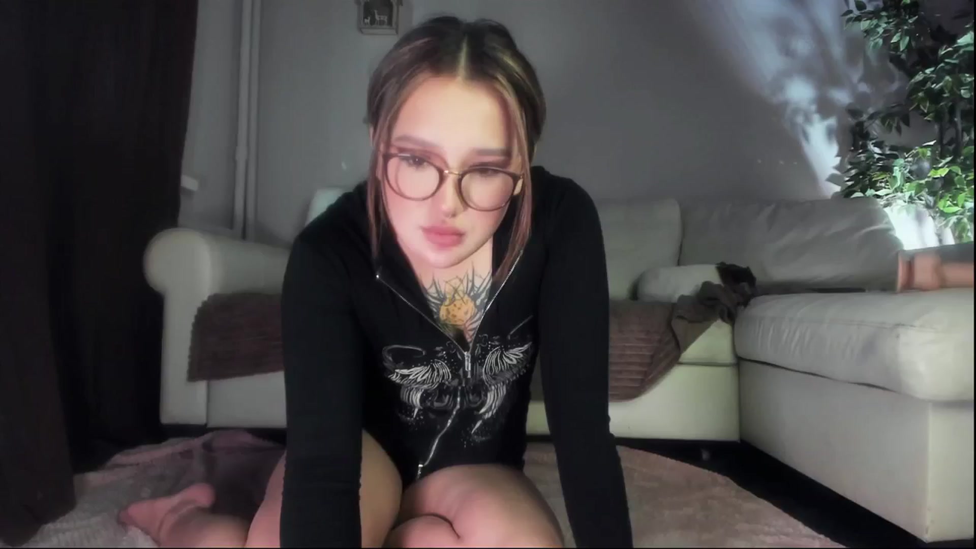 Gallery image thumbnail from Littlewetgirl's myfreecams stream on, 03/07/2024, 02:30 image 10 of 20