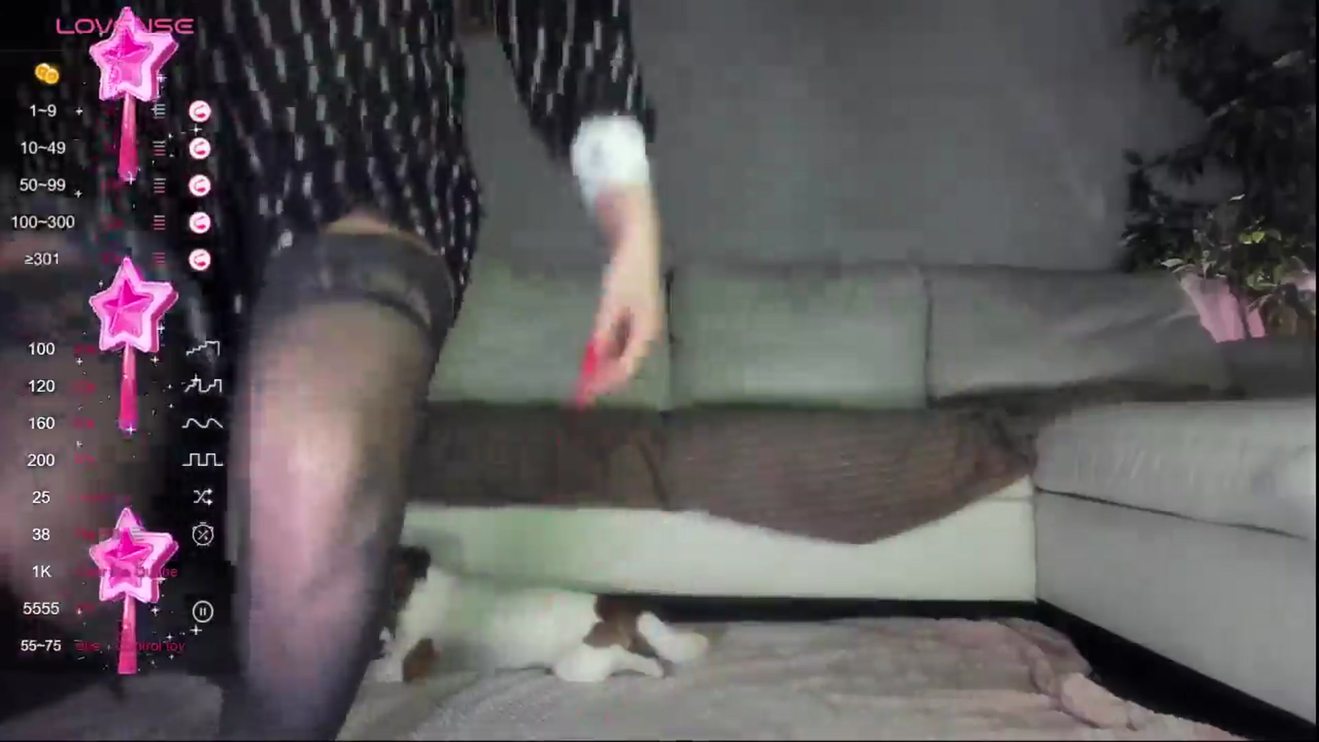 Gallery image thumbnail from Littlewetgirl's myfreecams stream on, 04/09/2024, 14:35 image 16 of 20