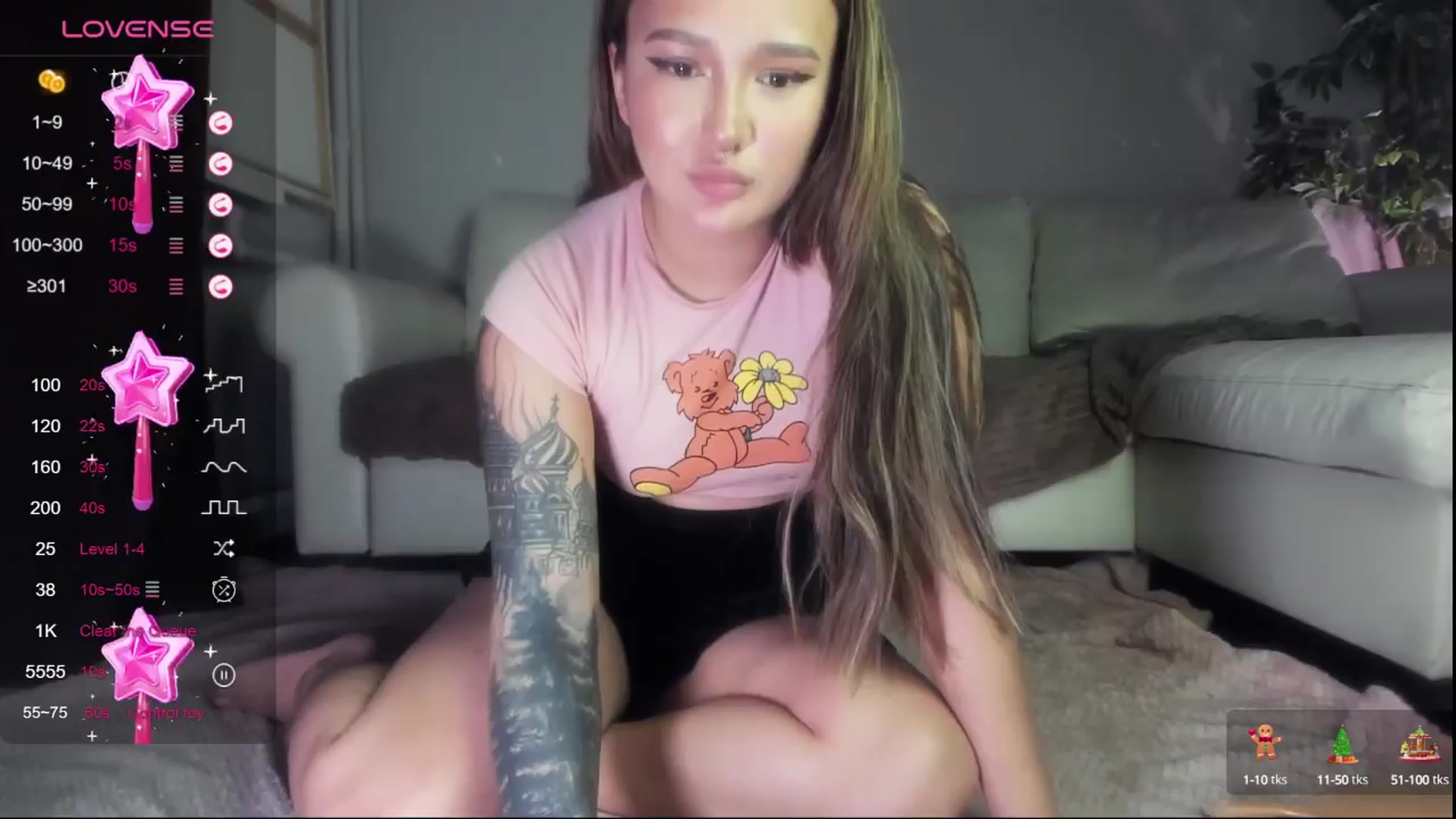 Gallery image thumbnail from Littlewetgirl's myfreecams stream on, 04/10/2024, 15:38 image 17 of 20