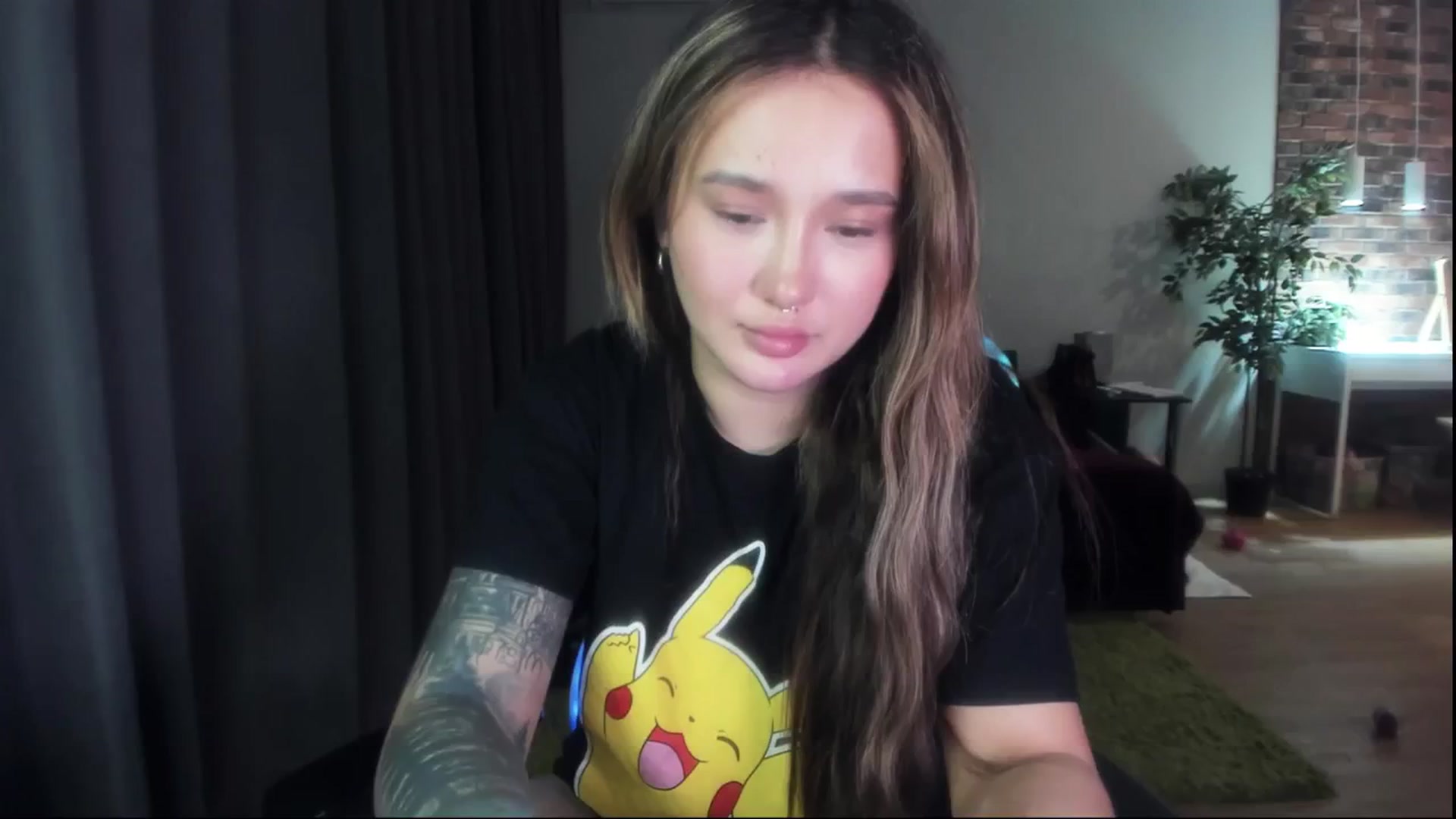 Gallery image thumbnail from Littlewetgirl's myfreecams stream on, 04/25/2024, 15:31 image 7 of 20