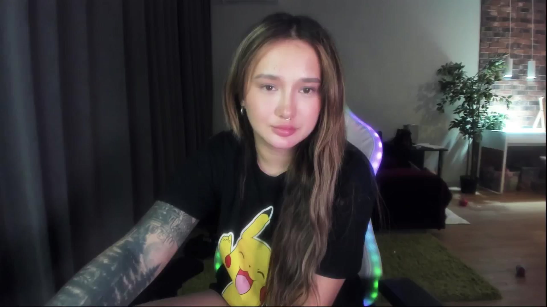 Gallery image thumbnail from Littlewetgirl's myfreecams stream on, 04/25/2024, 15:31 image 9 of 20