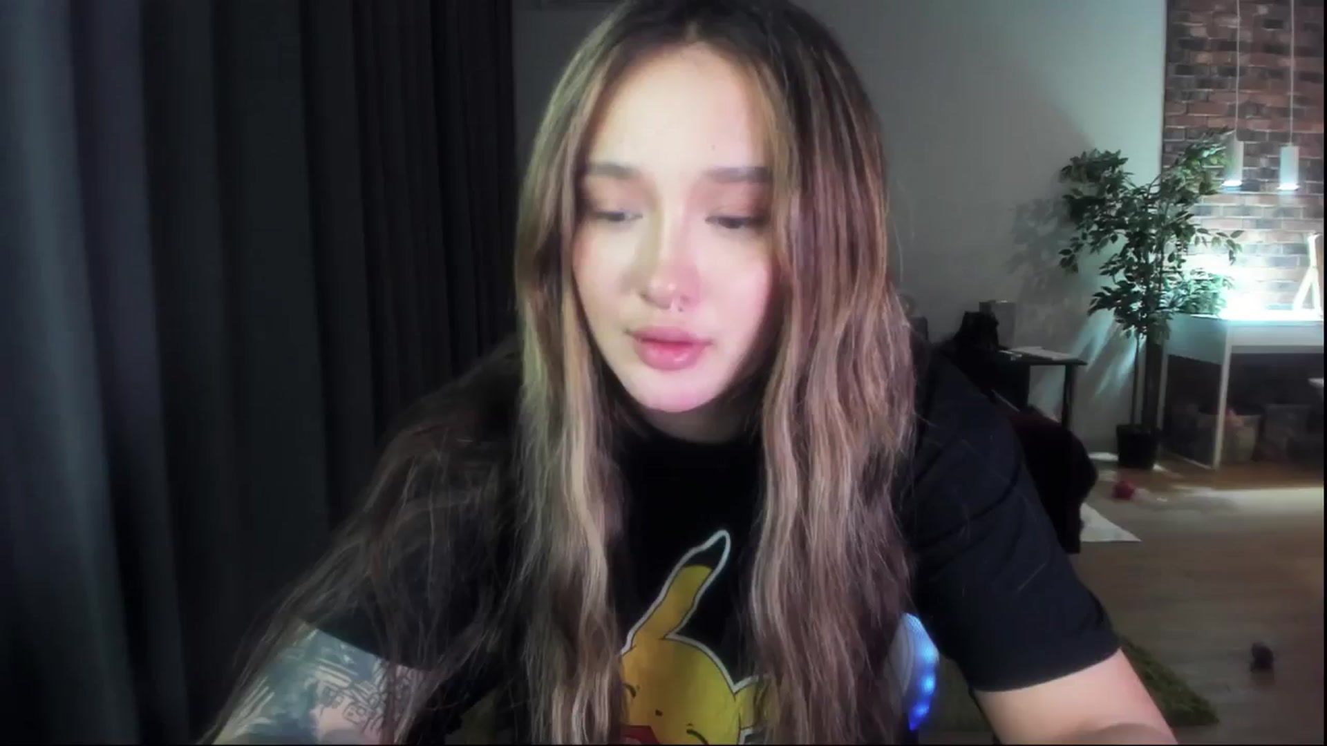 Gallery image thumbnail from Littlewetgirl's myfreecams stream on, 04/25/2024, 15:31 image 13 of 20