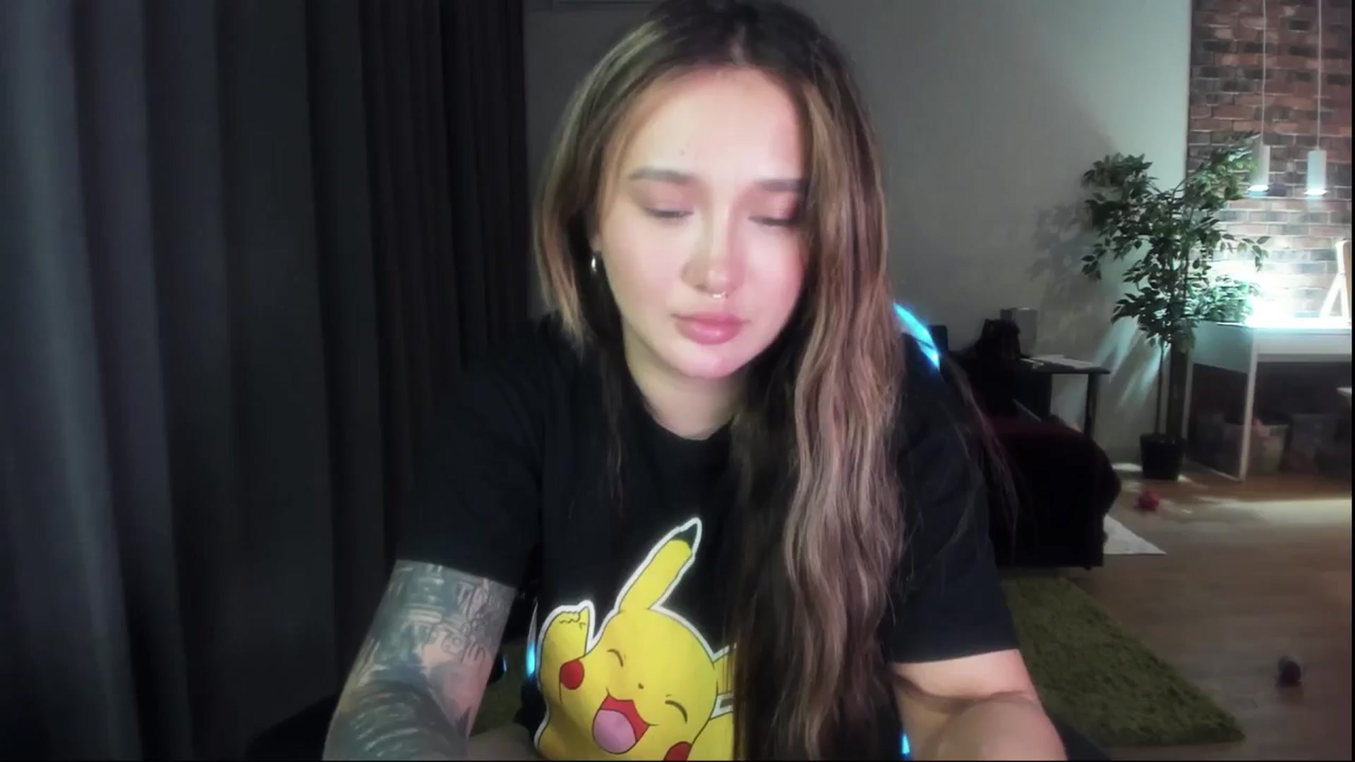 Gallery image thumbnail from Littlewetgirl's myfreecams stream on, 04/25/2024, 15:31 image 5 of 20