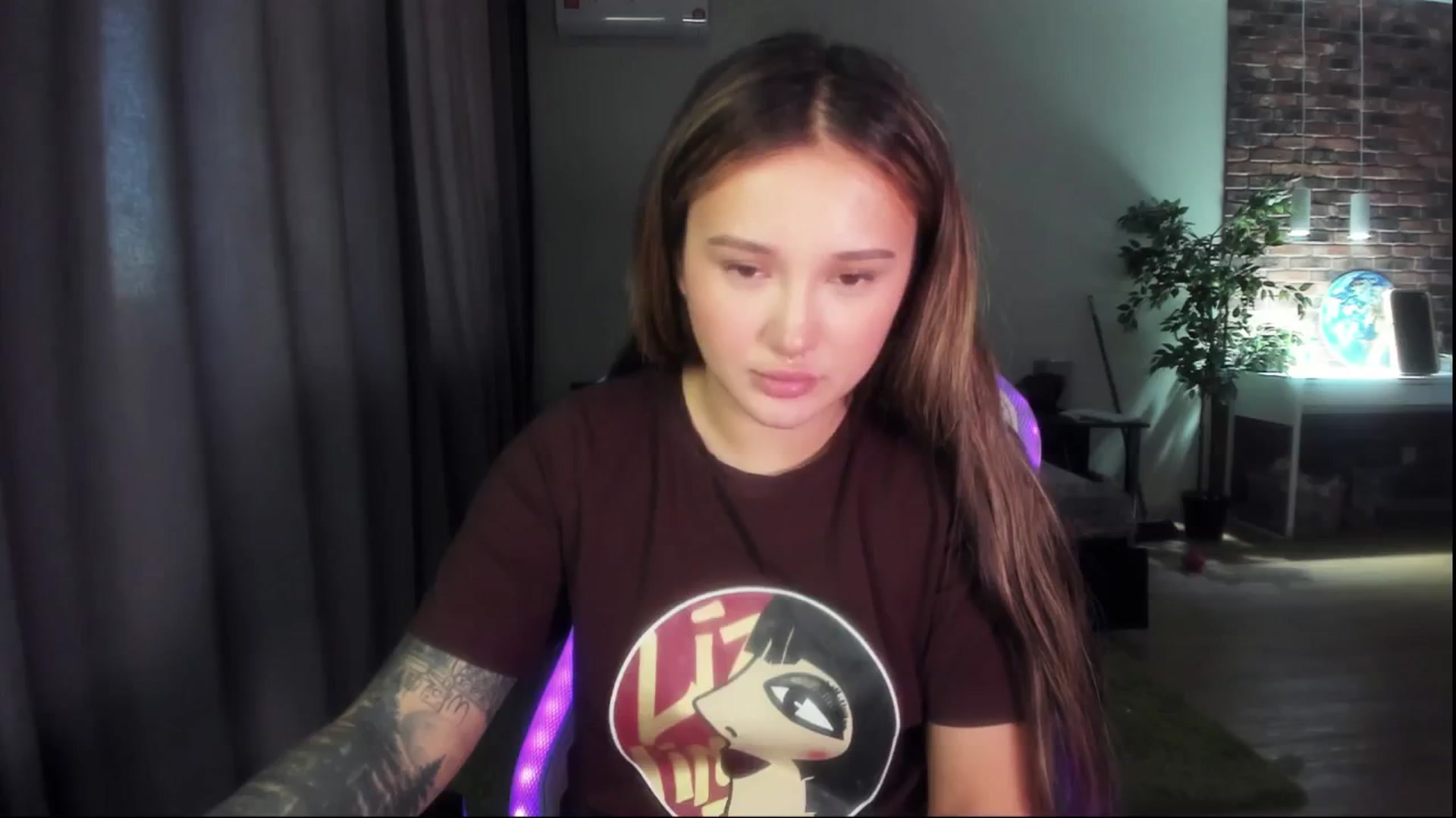 Gallery image thumbnail from Littlewetgirl's myfreecams stream on, 04/27/2024, 07:32 image 15 of 20
