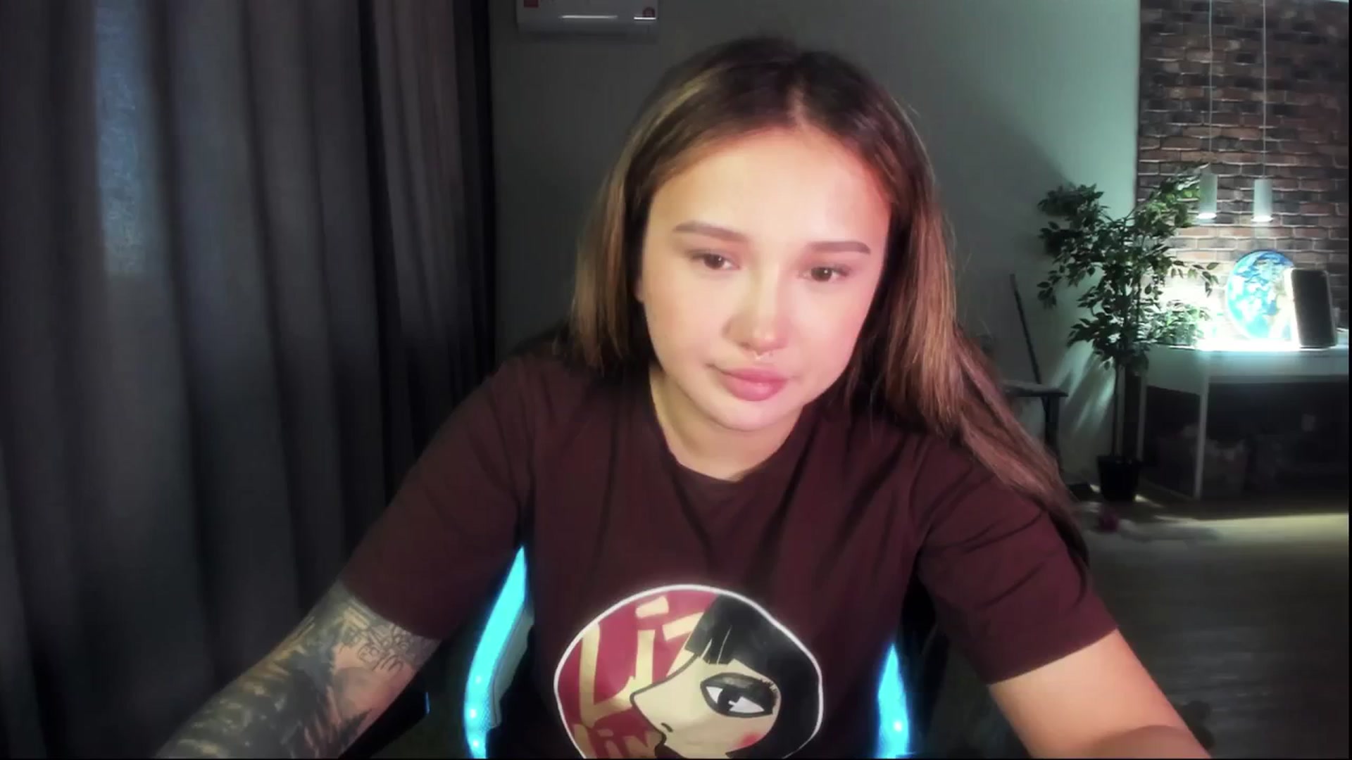 Gallery image thumbnail from Littlewetgirl's myfreecams stream on, 04/27/2024, 07:32 image 7 of 20