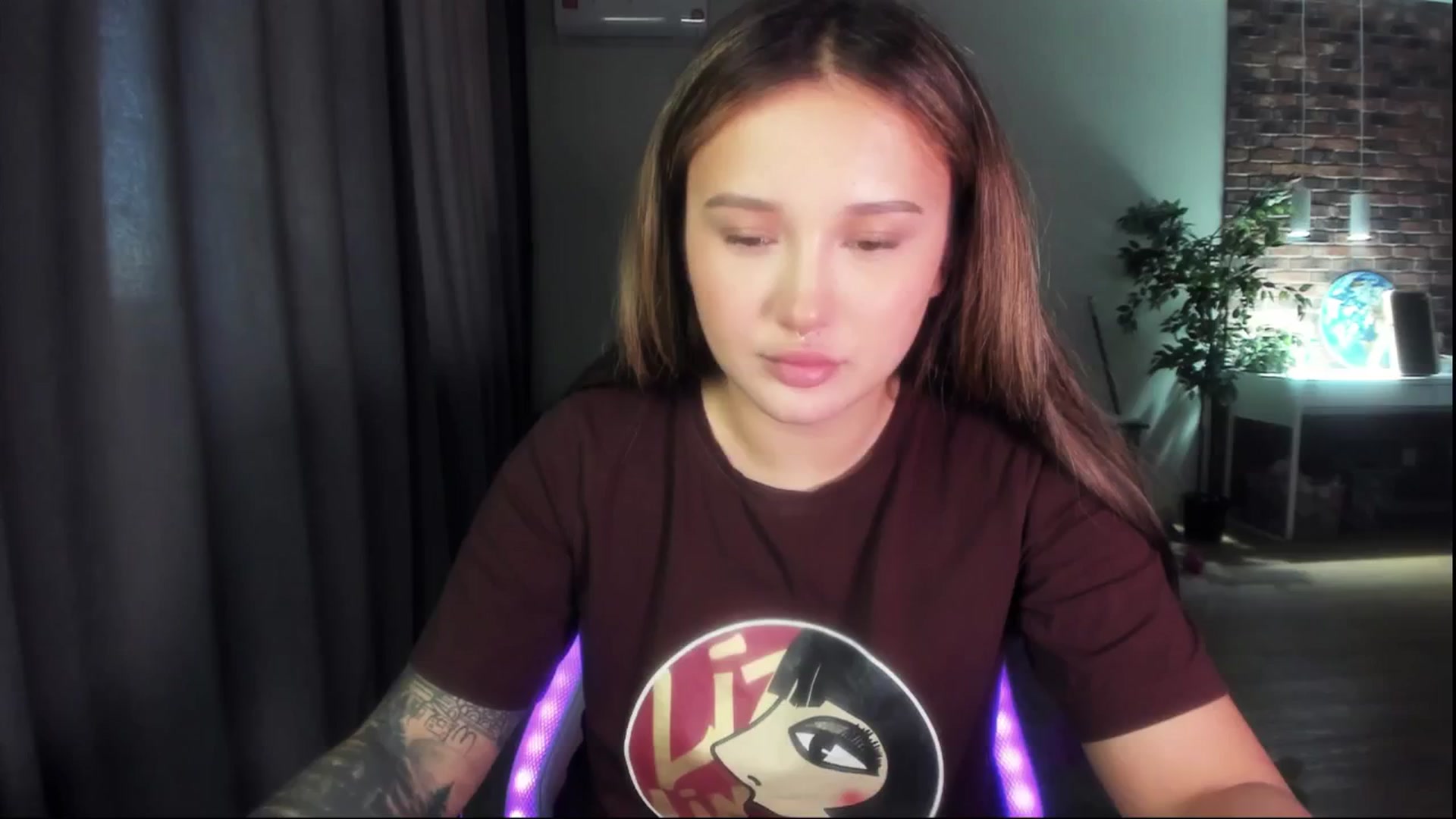 Gallery image thumbnail from Littlewetgirl's myfreecams stream on, 04/27/2024, 07:32 image 8 of 20