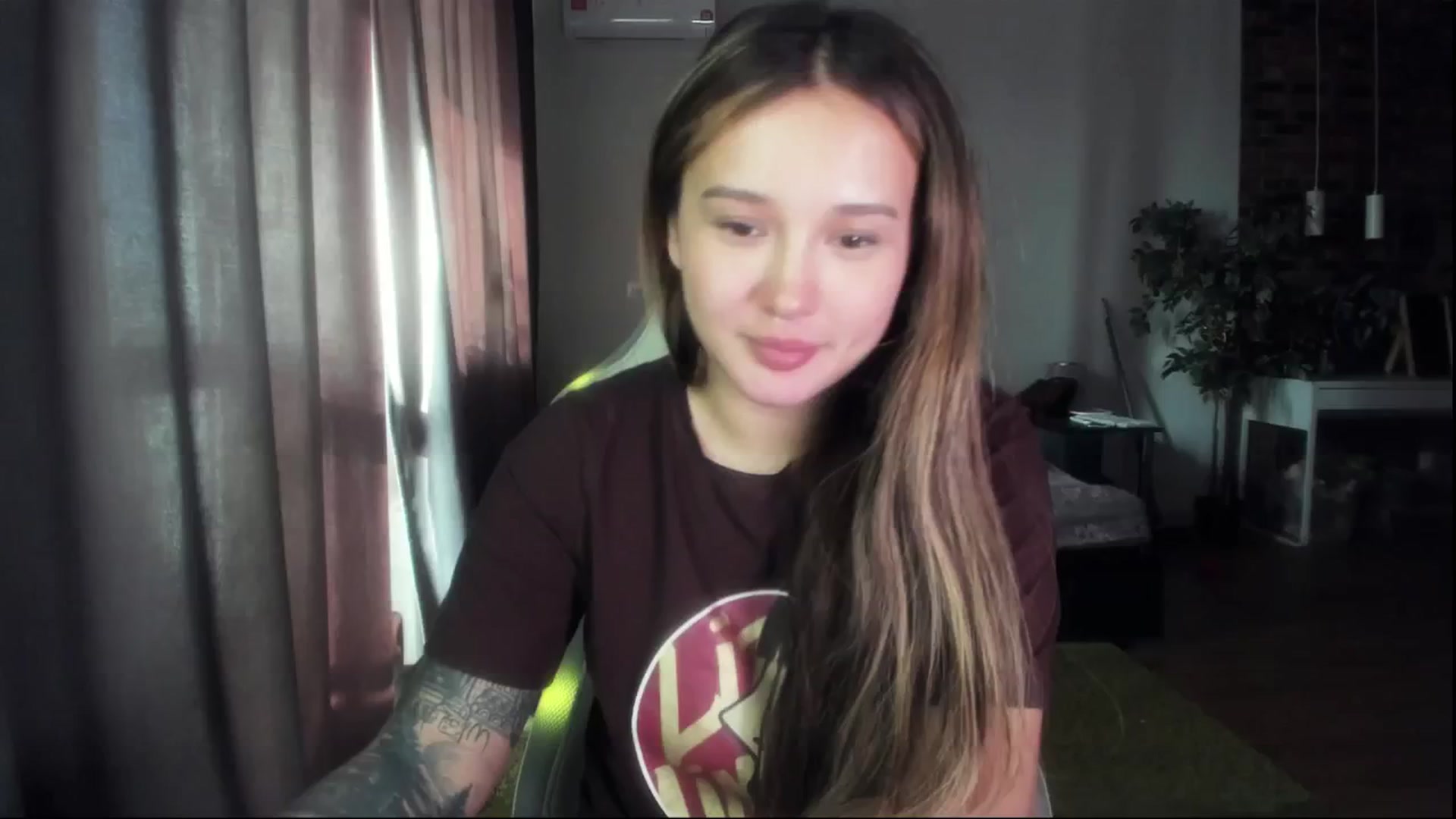 Gallery image thumbnail from Littlewetgirl's myfreecams stream on, 04/27/2024, 11:29 image 17 of 20