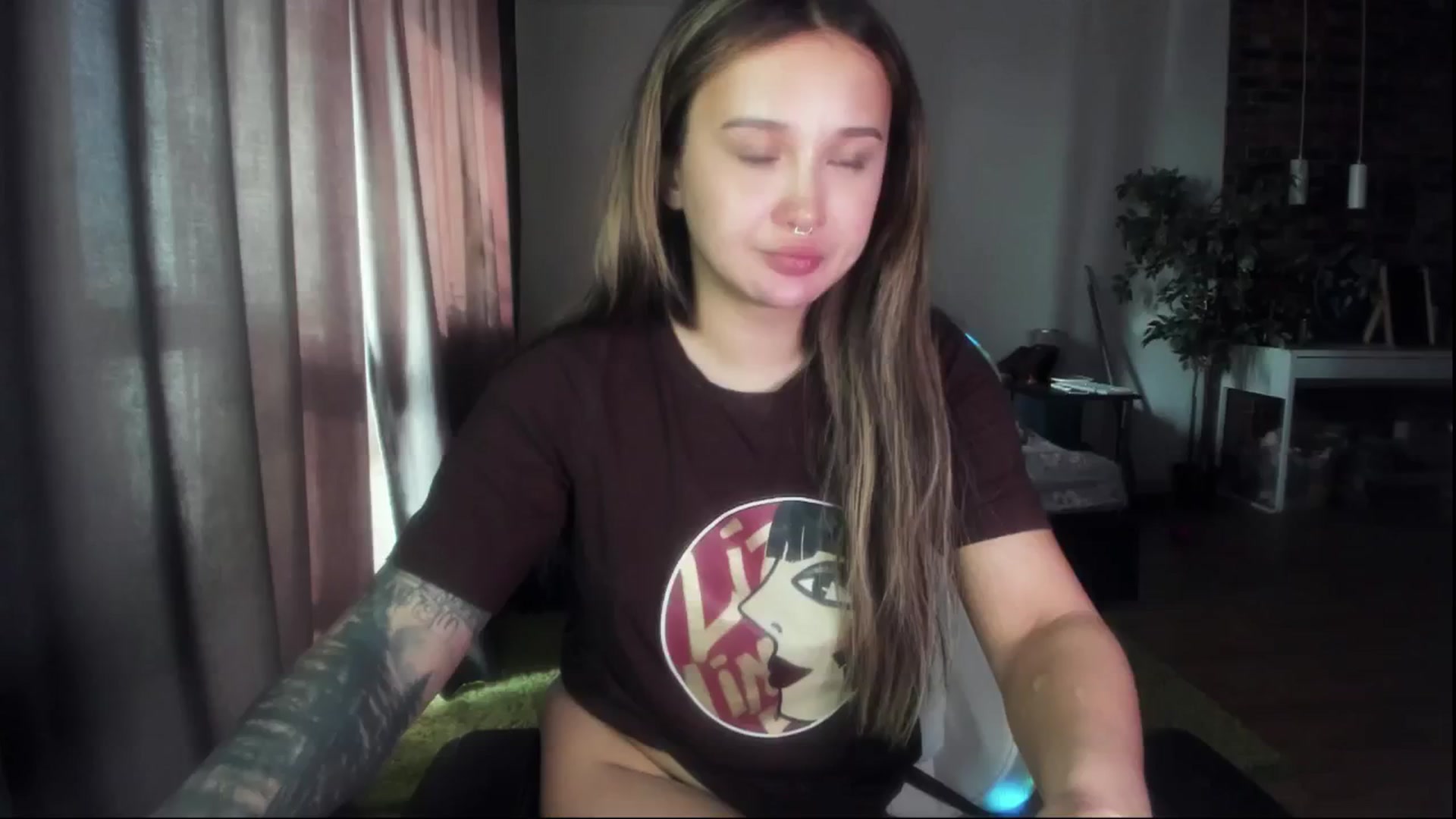 Gallery image thumbnail from Littlewetgirl's myfreecams stream on, 04/27/2024, 11:29 image 20 of 20