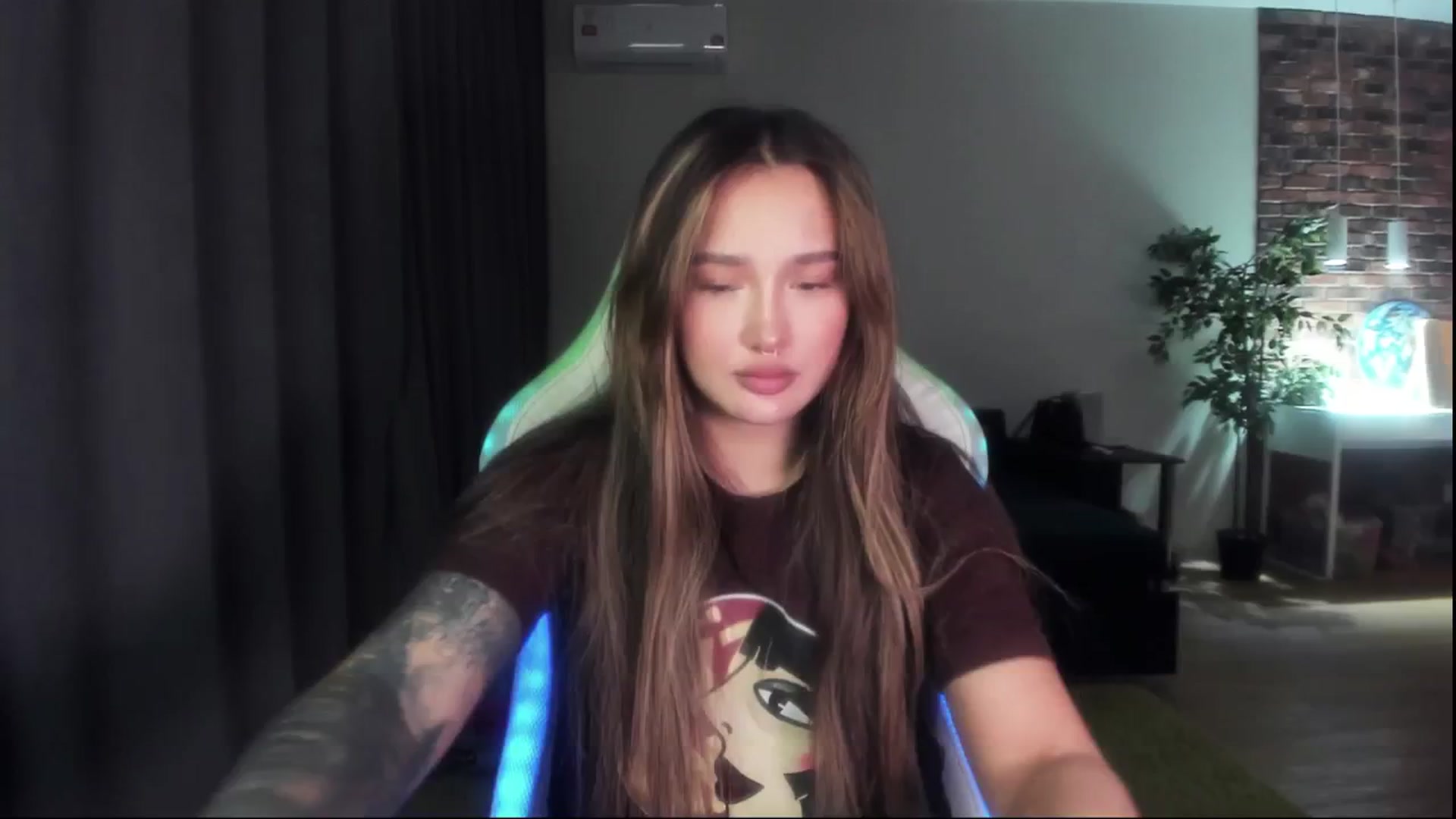 Gallery image thumbnail from Littlewetgirl's myfreecams stream on, 04/28/2024, 15:32 image 1 of 20