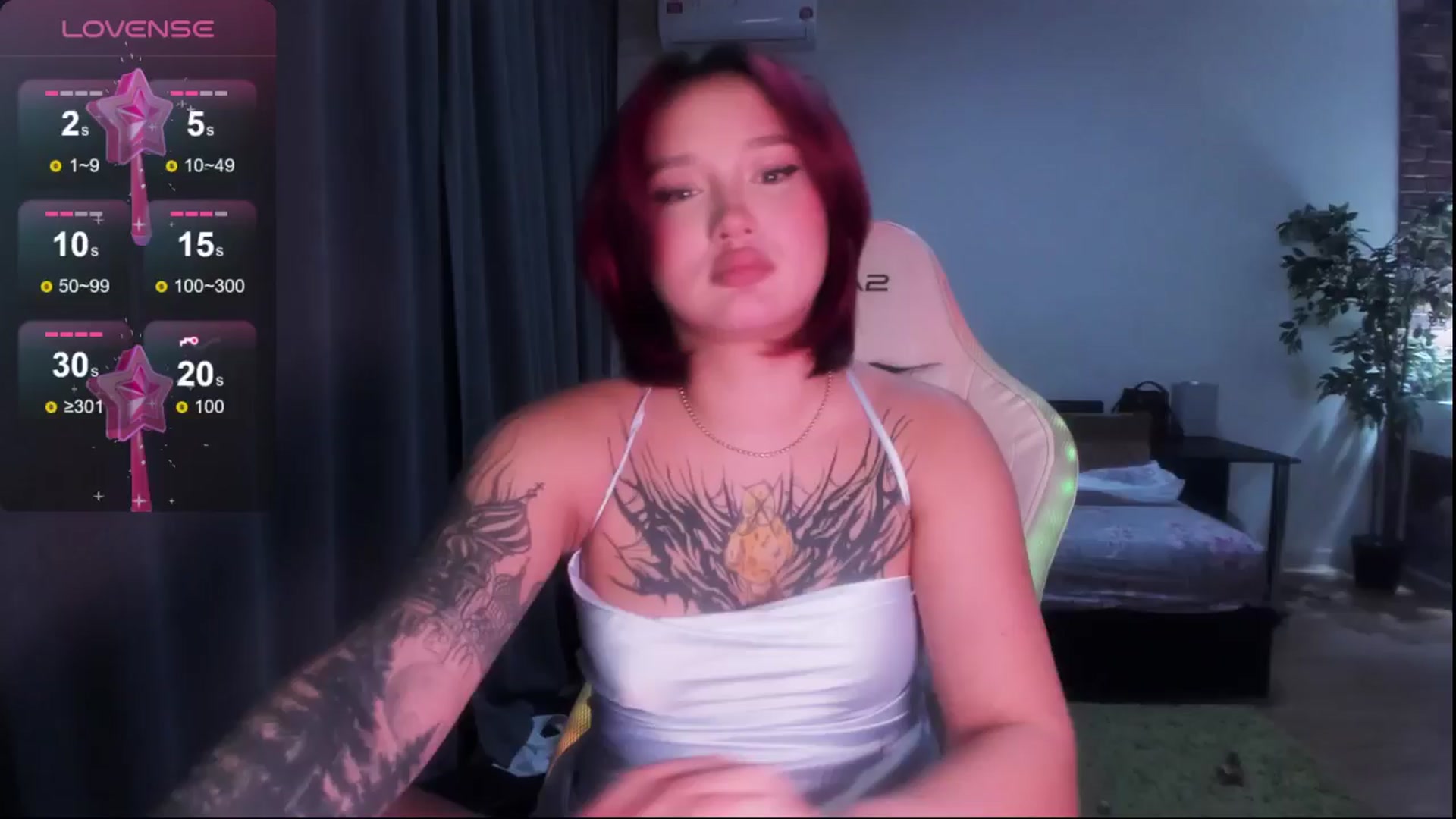 Gallery image thumbnail from Littlewetgirl's myfreecams stream on, 05/06/2024, 14:12 image 18 of 20