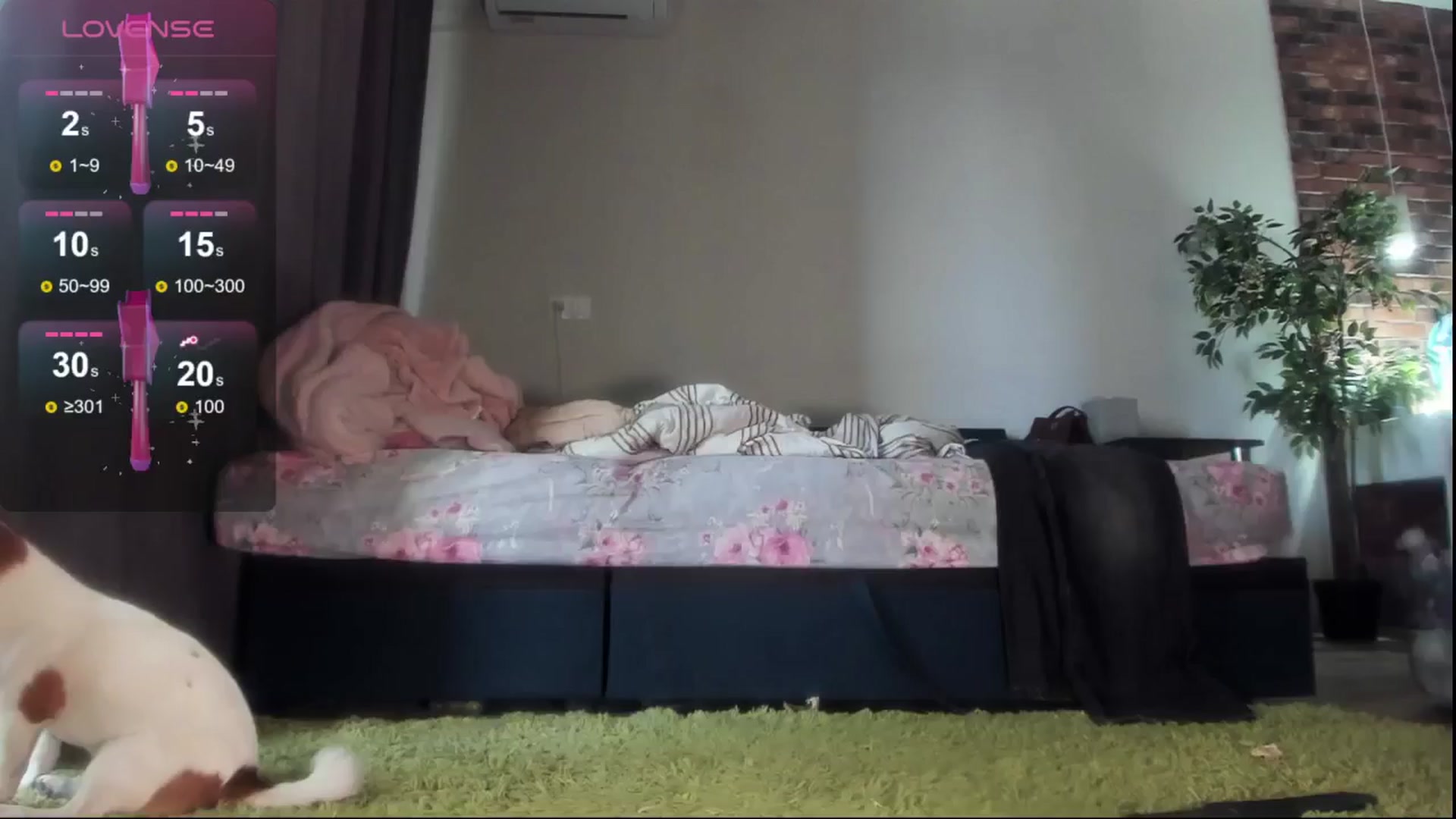 Gallery image thumbnail from Littlewetgirl's myfreecams stream on, 05/07/2024, 08:16 image 8 of 20