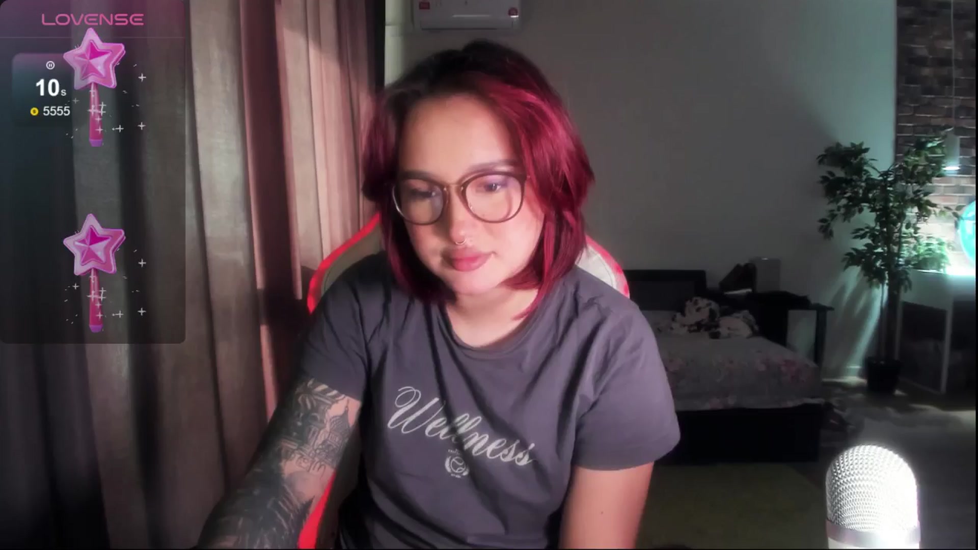 Gallery image thumbnail from Littlewetgirl's myfreecams stream on, 05/12/2024, 12:09 image 16 of 20