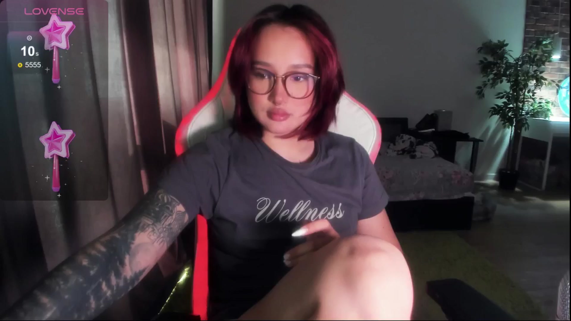 Gallery image thumbnail from Littlewetgirl's myfreecams stream on, 05/12/2024, 12:09 image 9 of 20