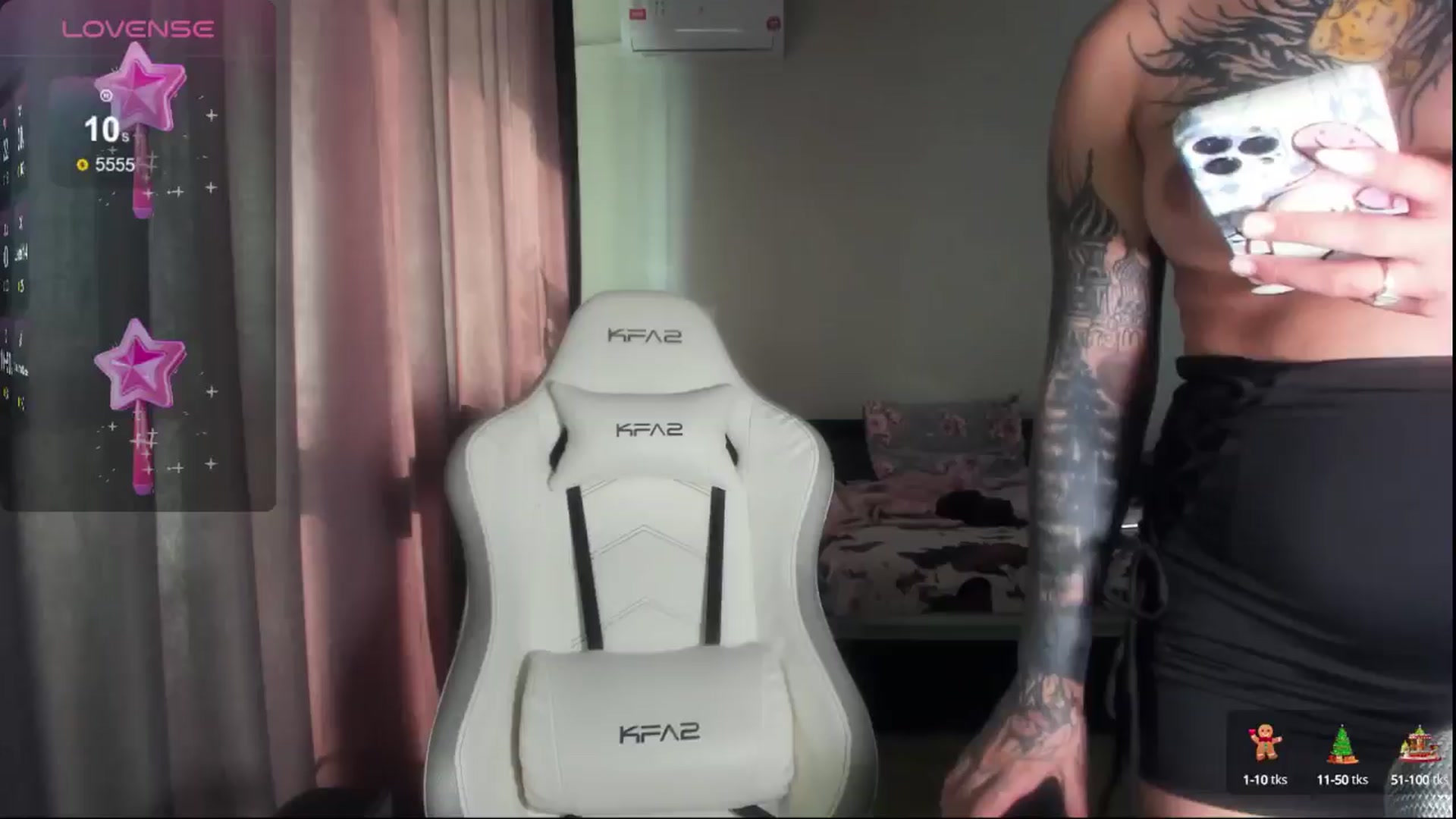 Gallery image thumbnail from Littlewetgirl's myfreecams stream on, 05/16/2024, 11:47 image 18 of 20