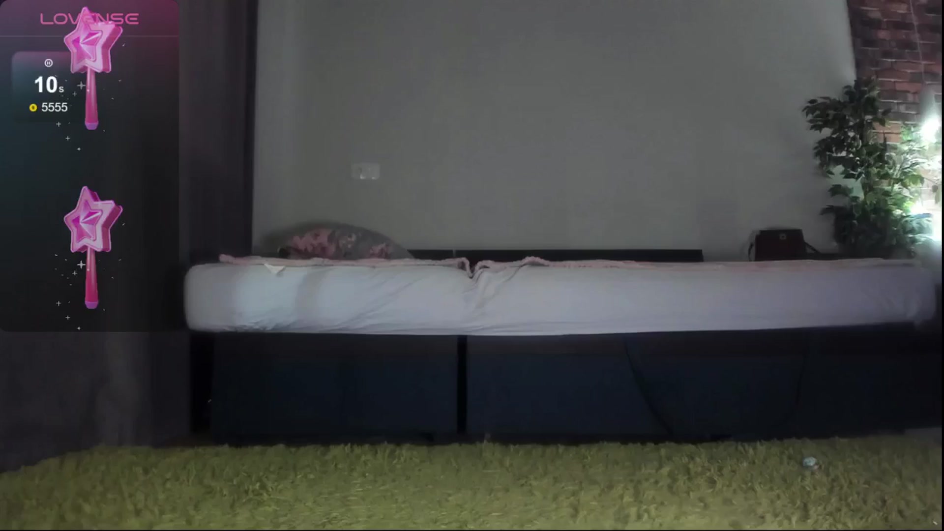 Gallery image thumbnail from Littlewetgirl's myfreecams stream on, 05/31/2024, 09:31 image 13 of 20