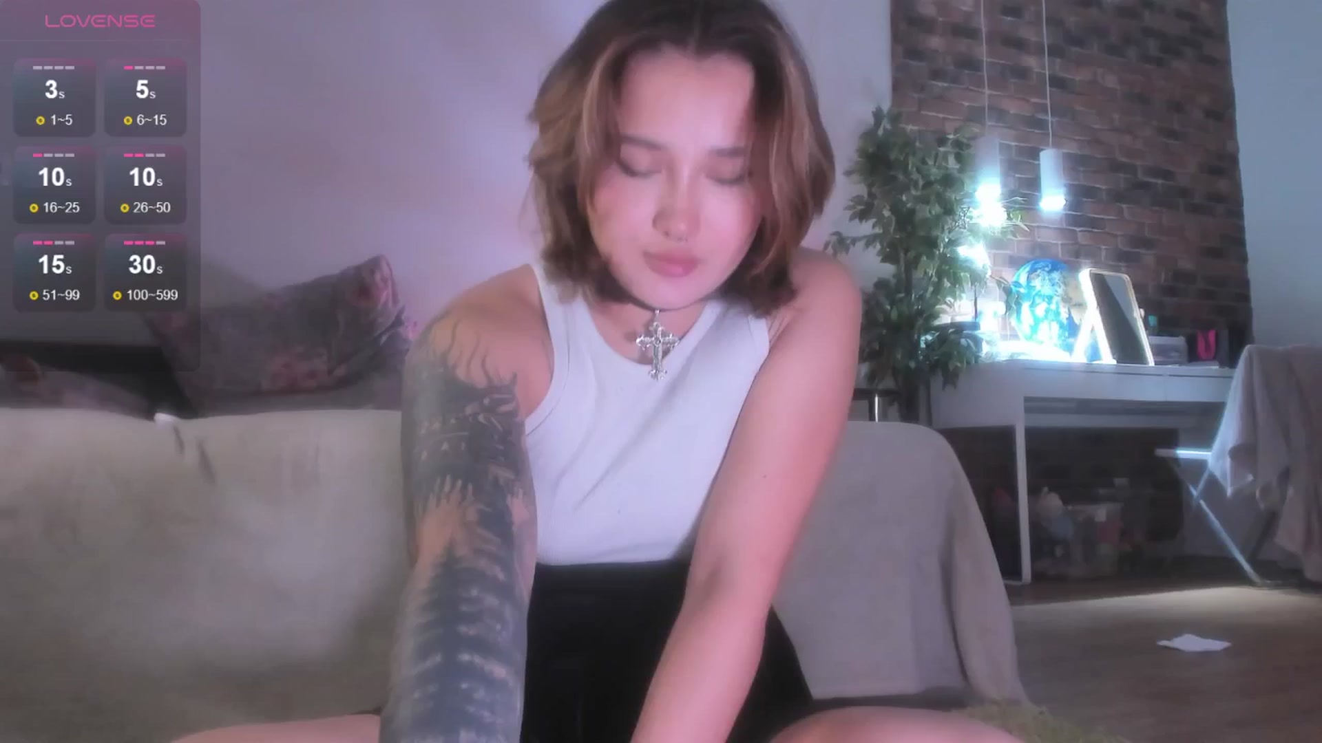 Gallery image thumbnail from Littlewetgirl's myfreecams stream on, 06/13/2024, 09:05 image 2 of 20