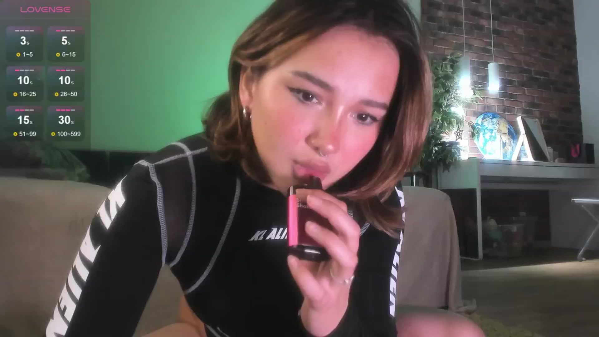 Gallery image thumbnail from Littlewetgirl's myfreecams stream on, 06/15/2024, 10:15 image 1 of 20