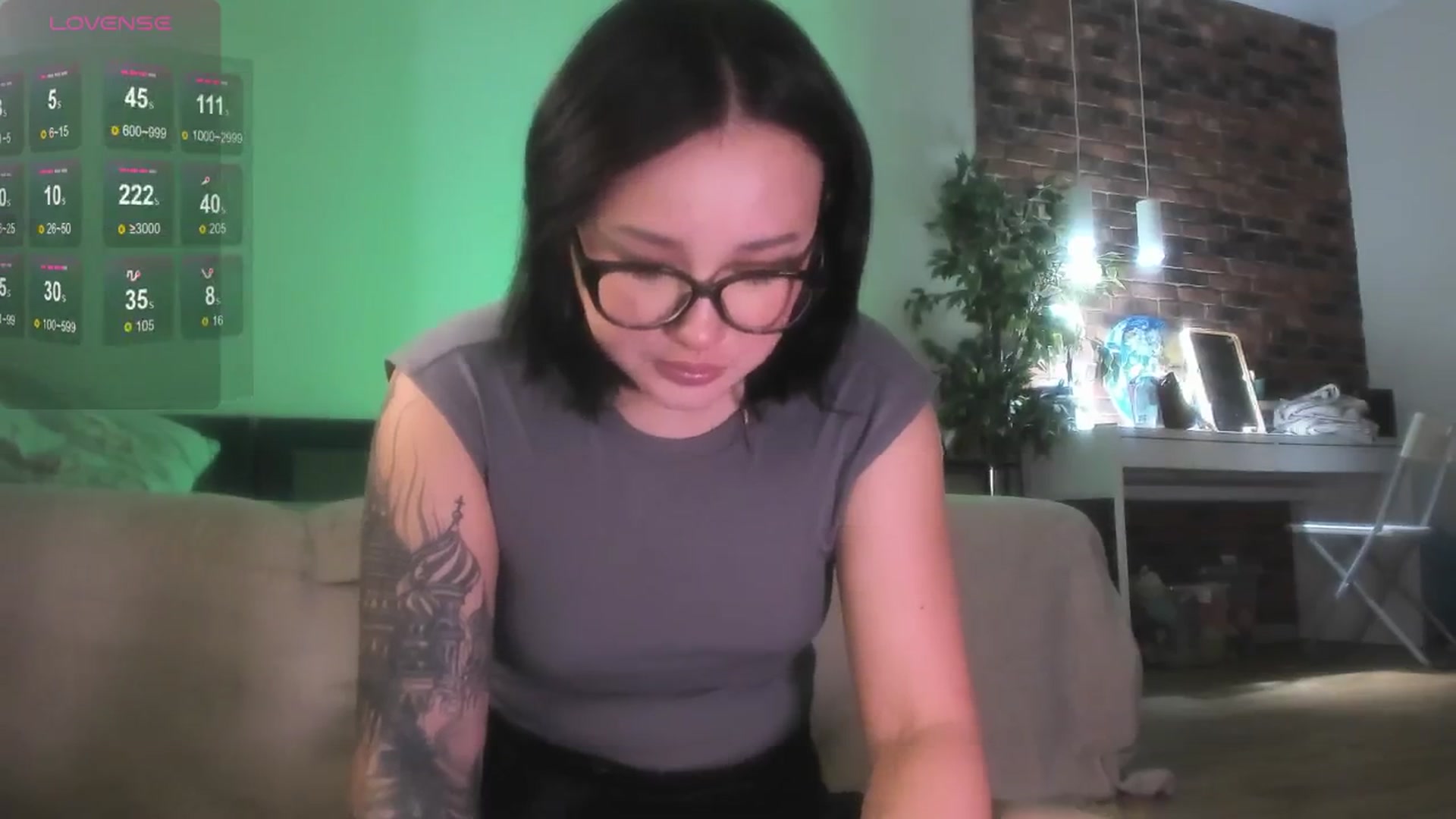 Gallery image thumbnail from Littlewetgirl's myfreecams stream on, 06/19/2024, 10:42 image 5 of 20