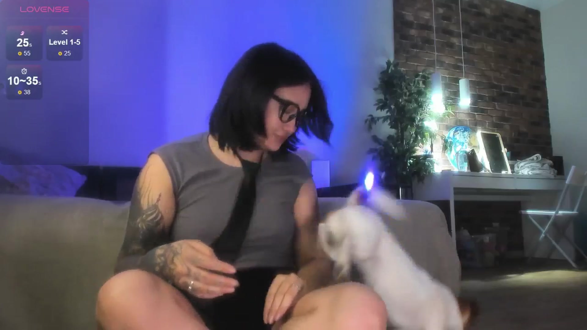 Gallery image thumbnail from Littlewetgirl's myfreecams stream on, 06/19/2024, 10:42 image 14 of 20