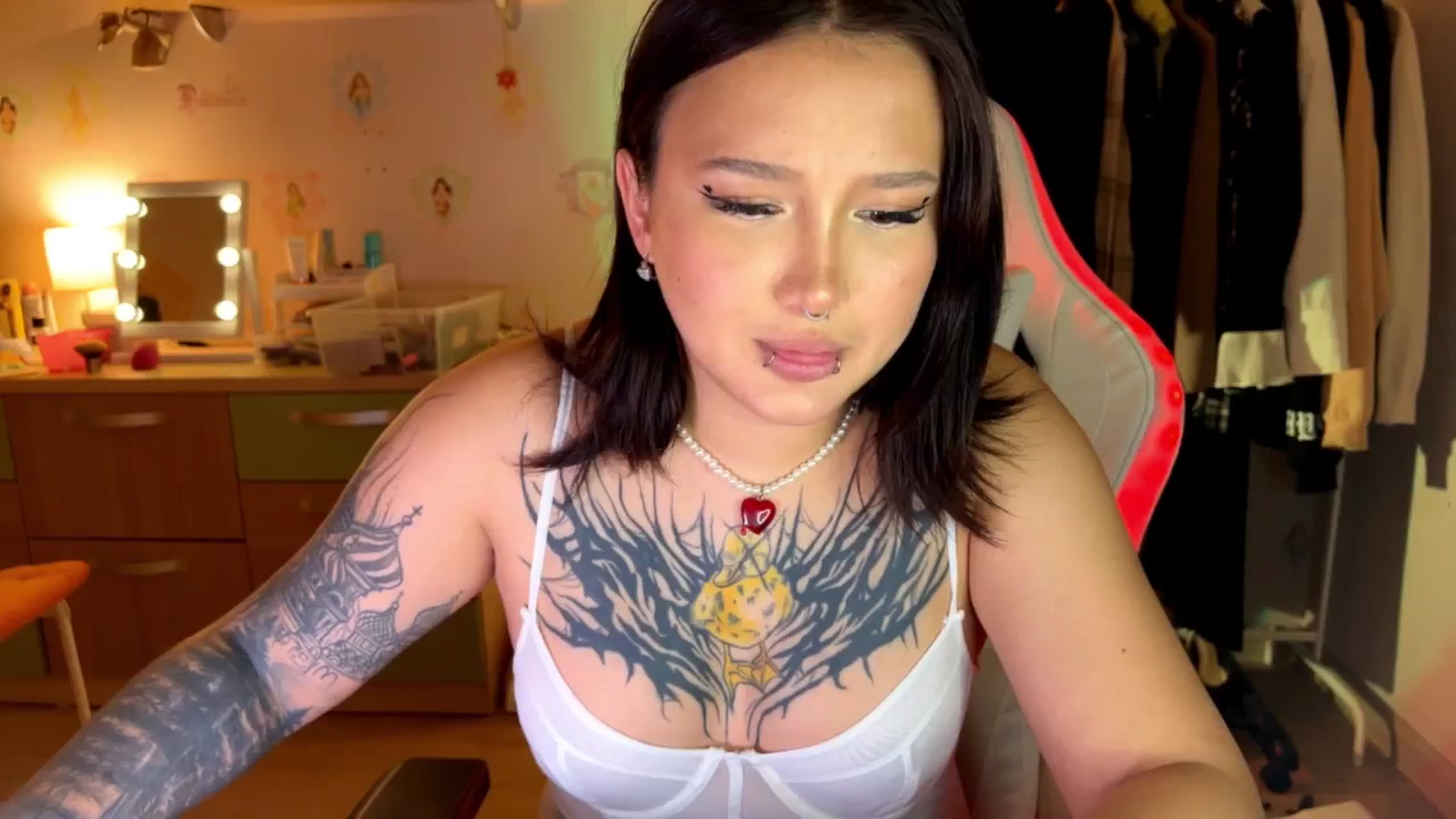 Gallery image thumbnail from Littlewetgirl's myfreecams stream on, 10/01/2024, 14:44 image 7 of 20