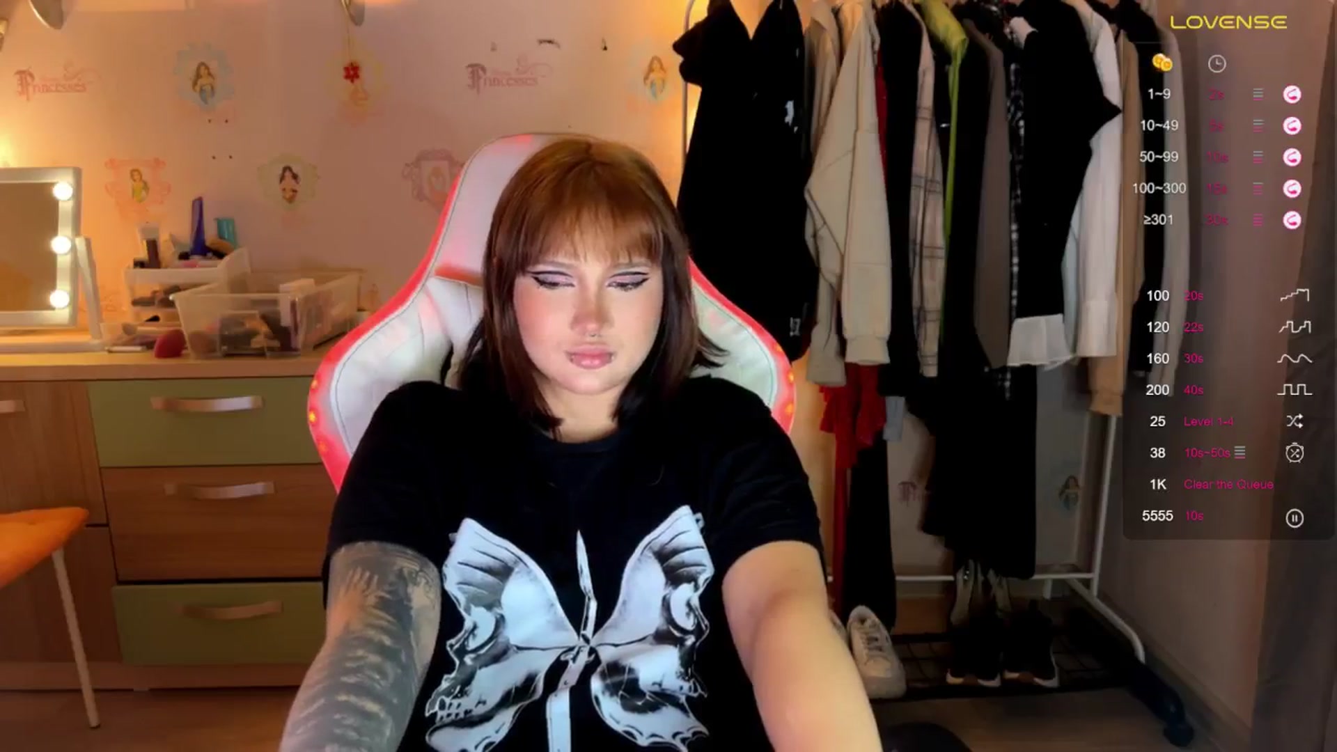 Gallery image thumbnail from Littlewetgirl's myfreecams stream on, 10/17/2024, 12:06 image 5 of 20
