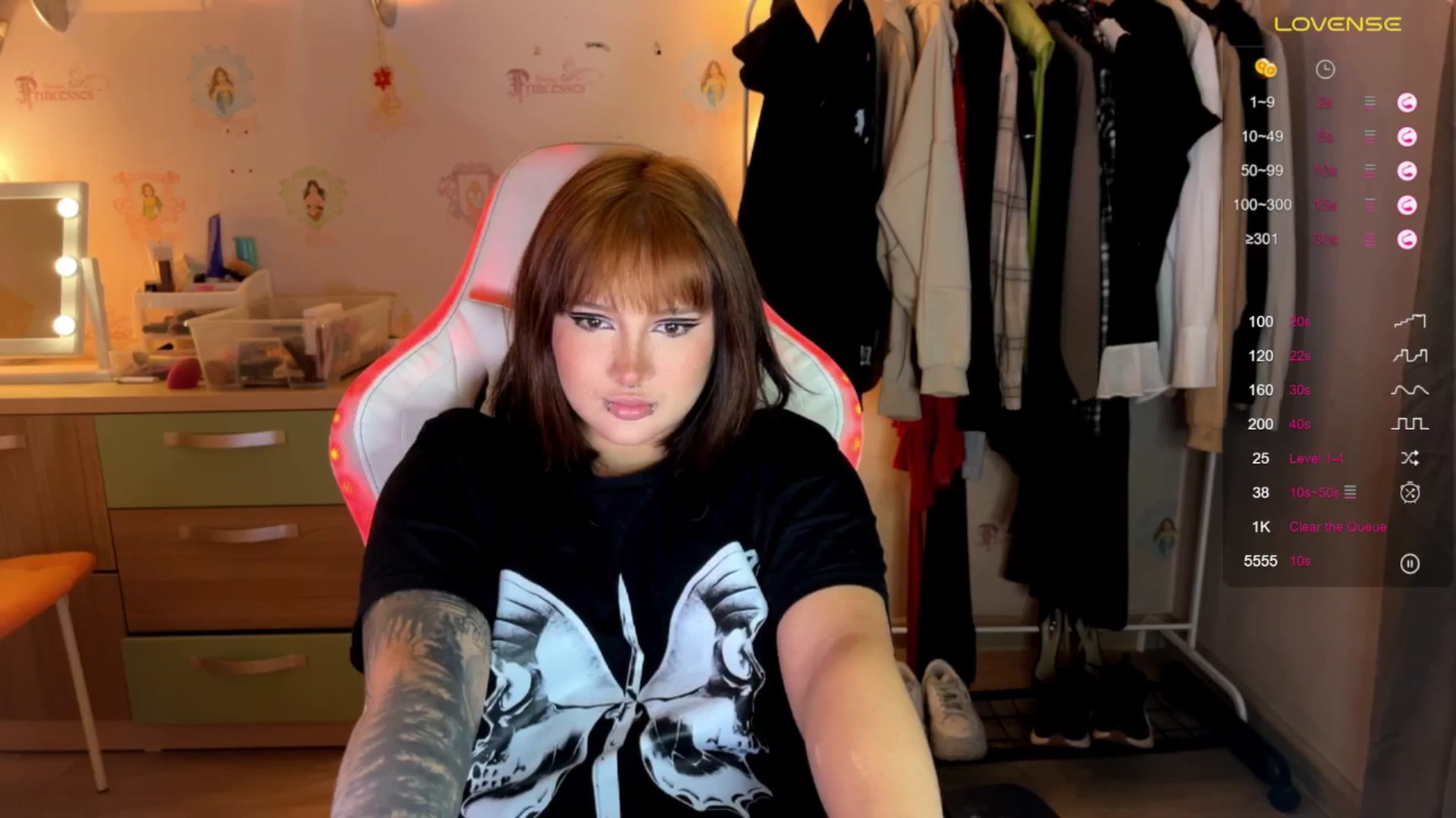 Gallery image thumbnail from Littlewetgirl's myfreecams stream on, 10/17/2024, 12:06 image 3 of 20