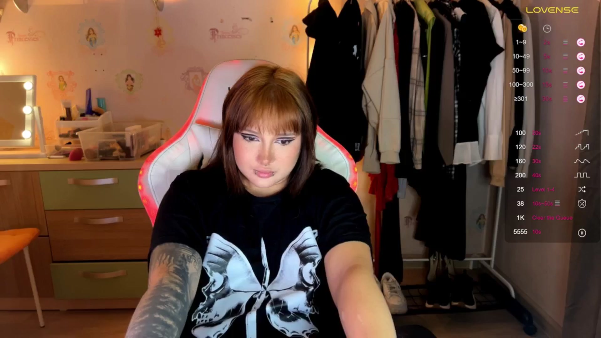 Gallery image thumbnail from Littlewetgirl's myfreecams stream on, 10/17/2024, 12:06 image 6 of 20