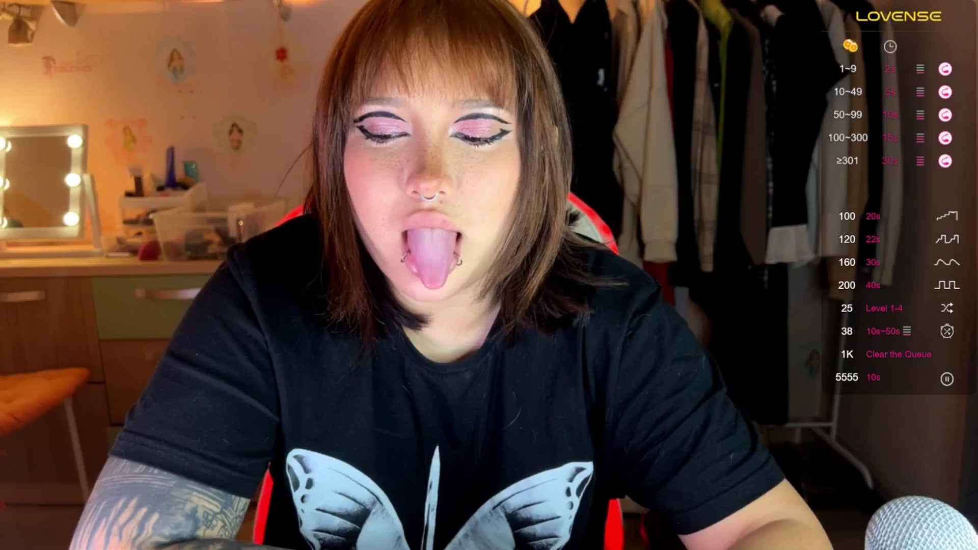 Gallery image thumbnail from Littlewetgirl's myfreecams stream on, 10/17/2024, 12:06 image 17 of 20